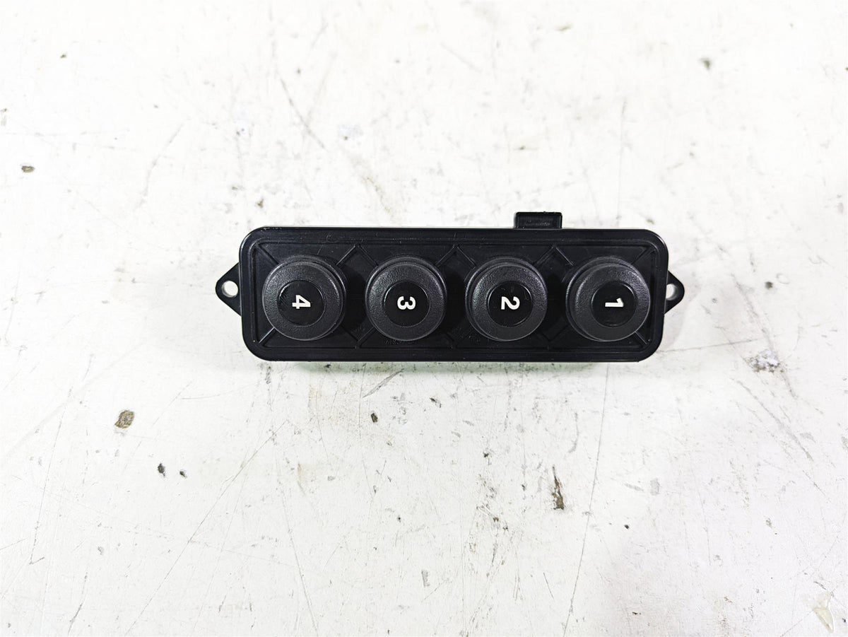 2022 BMW R1250 RT K052 4 Button Audio Control Panel 65148394254 {{ shop.shopifyCountryName }} - Mototech271