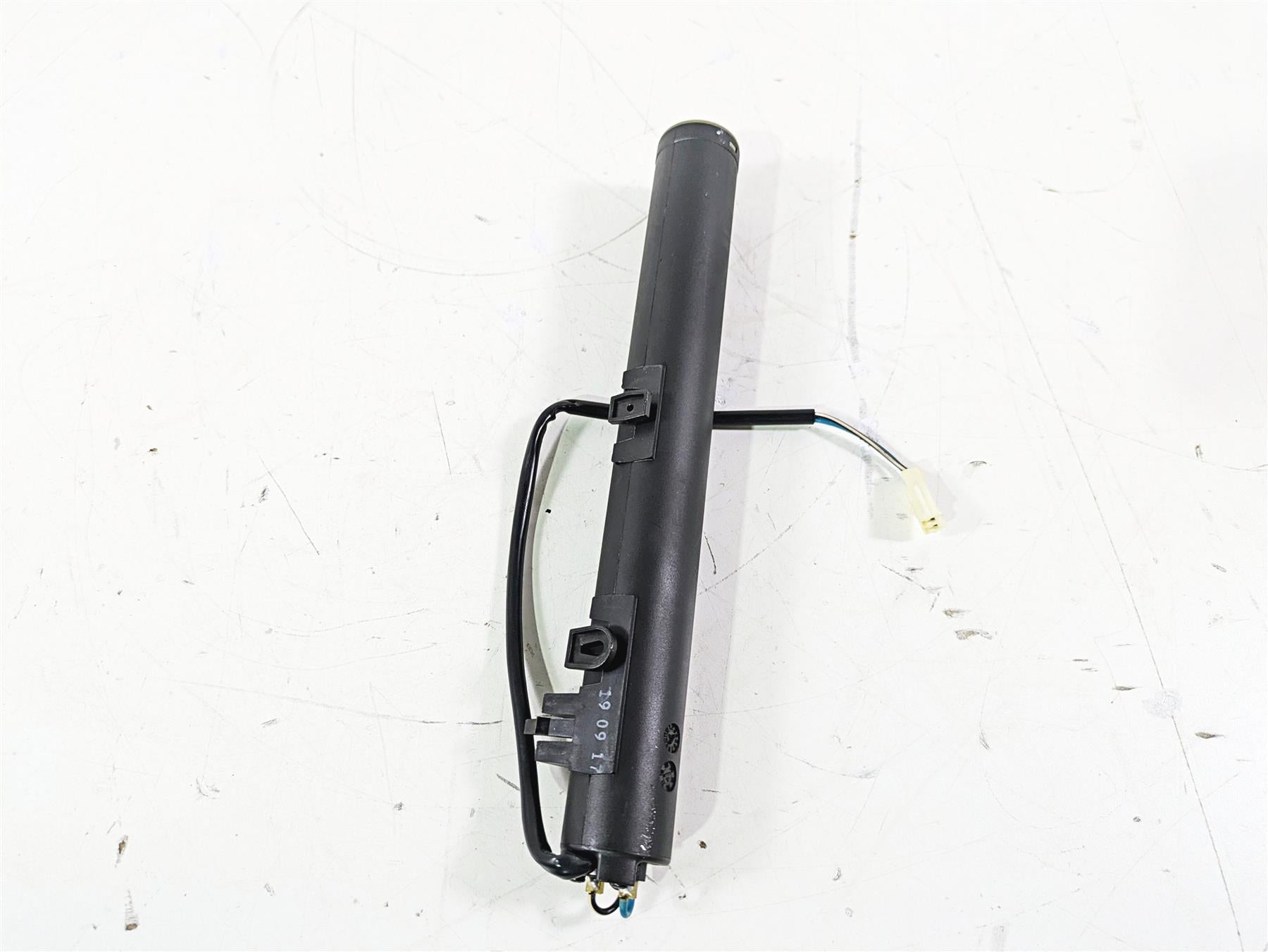 2020 Triumph Daytona 765 Moto2 Fuel Gas Petrol Level Sending Unit T2405926 {{ shop.shopifyCountryName }} - Mototech271
