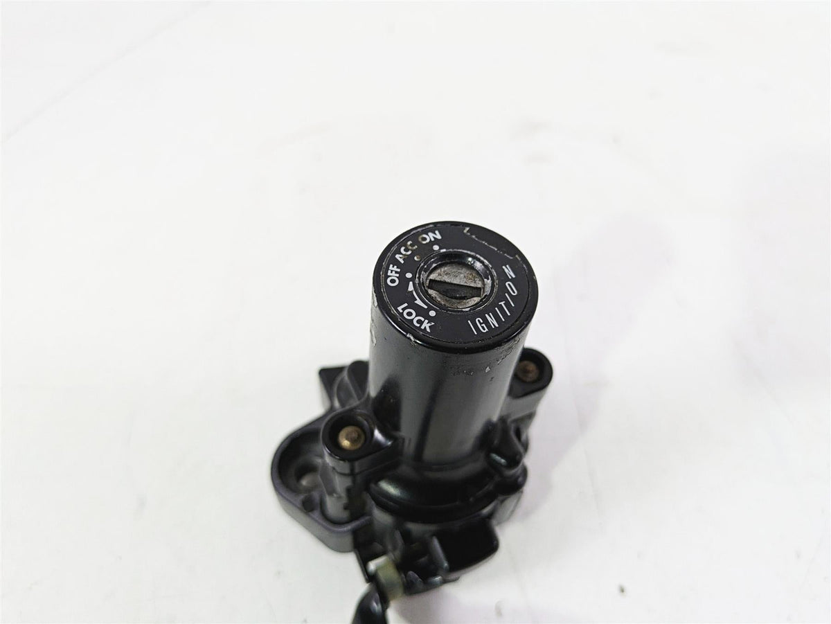 2004 Yamaha XVZ1300 Royal Star Ignition Switch Steering Lock Set 4XY-82501-01-00 {{ shop.shopifyCountryName }} - Mototech271