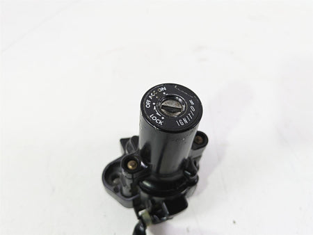 2004 Yamaha XVZ1300 Royal Star Ignition Switch Steering Lock Set 4XY-82501-01-00 {{ shop.shopifyCountryName }} - Mototech271