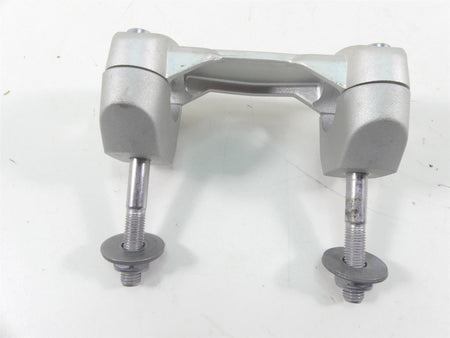 2020 Triumph Speed Triple RS 1050 Handlebar Holder Riser Set T2042064 T2041599 {{ shop.shopifyCountryName }} - Mototech271