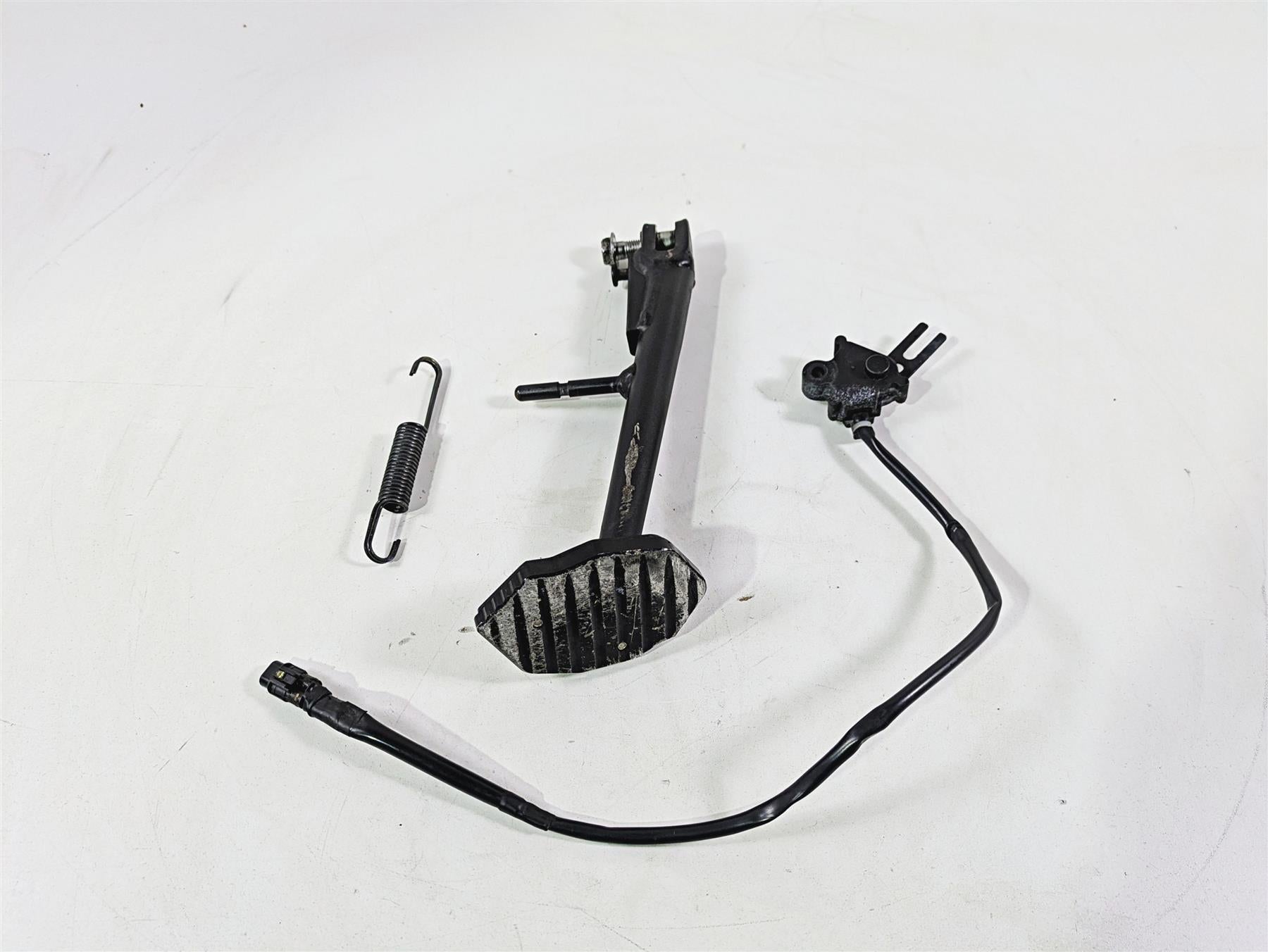 2021 Kawasaki Z900 ZR900 Side Kickstand & Safety Switch Set 34024-0141-18R {{ shop.shopifyCountryName }} - Mototech271