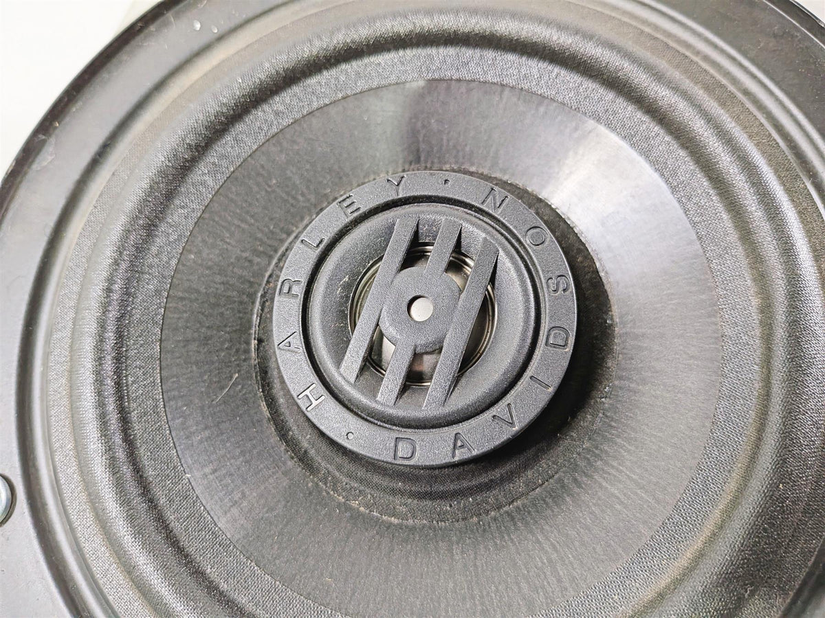 2014 Harley Touring FLHTK Electra Glide Left Front Speaker & Housing 57000172-Mototech271
