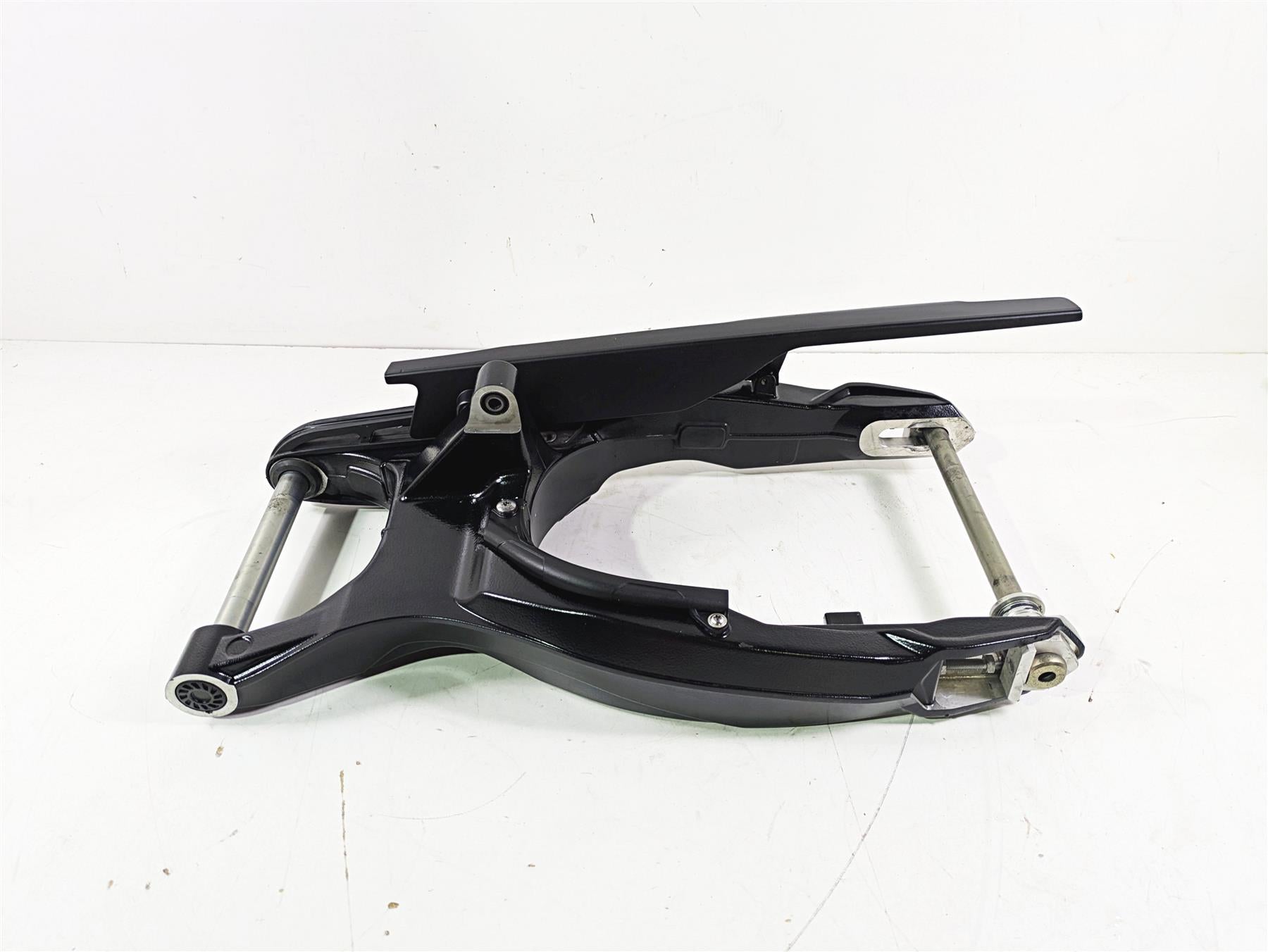 2016 BMW F800R K73 Rear Swing Arm Swingarm Fork 33178549121 {{ shop.shopifyCountryName }} - Mototech271