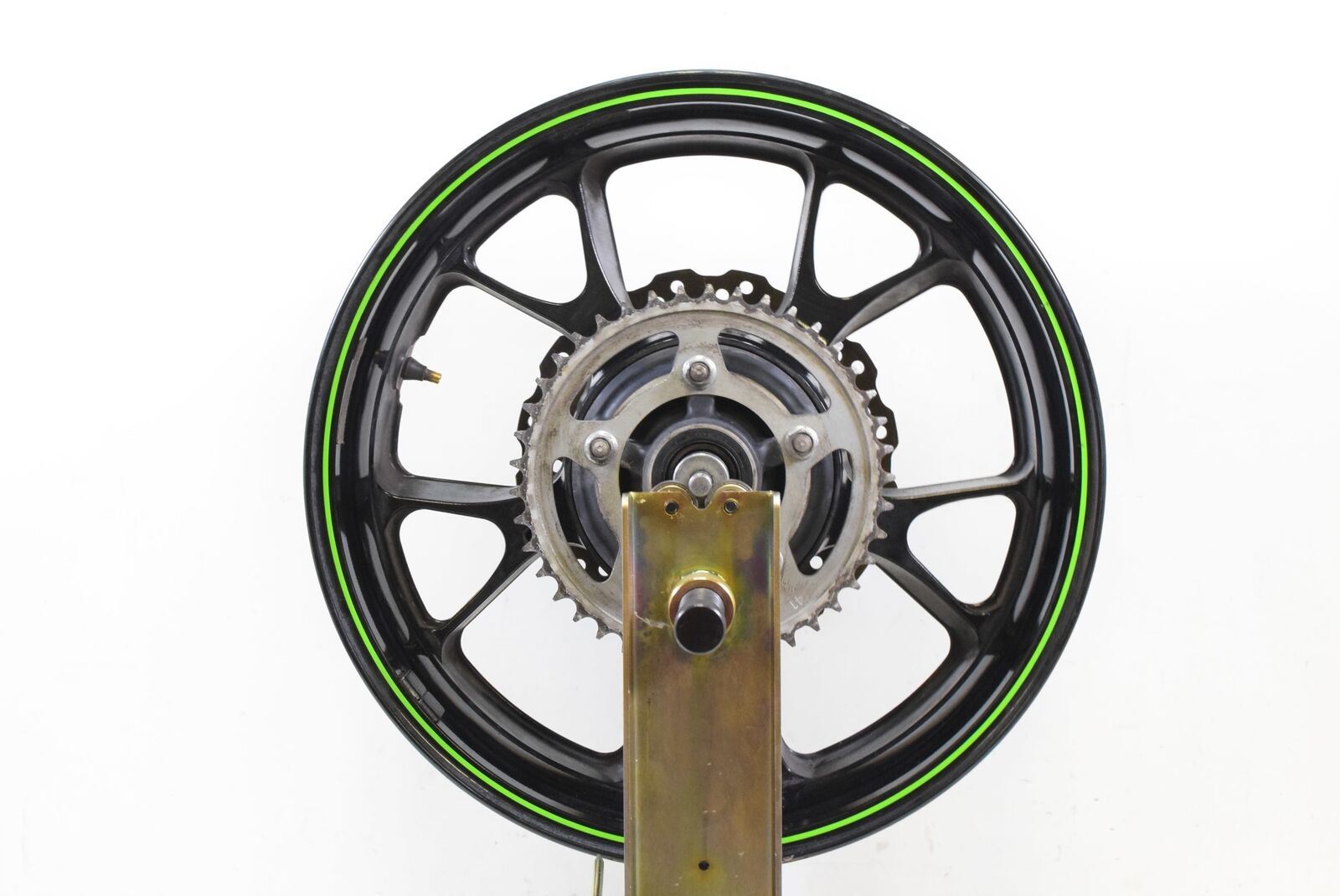 2009 Kawasaki ZX1400 ZX14 R Ninja Rear Wheel Rim 17 x 6 41073-0617-18F