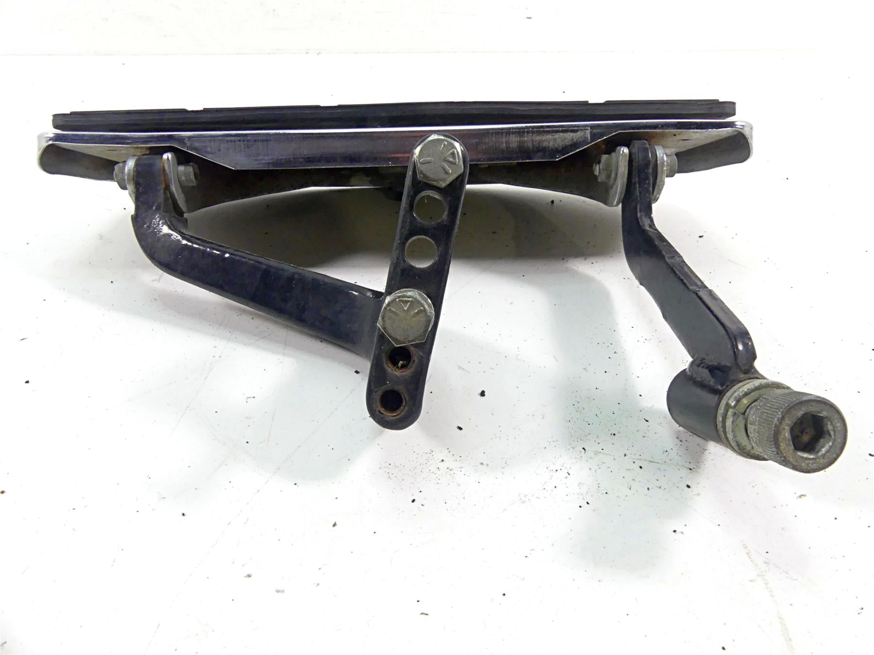 2004 Harley Touring FLHTCUI Electra Glide Front Floor Board Set 50621-79A {{ shop.shopifyCountryName }} - Mototech271
