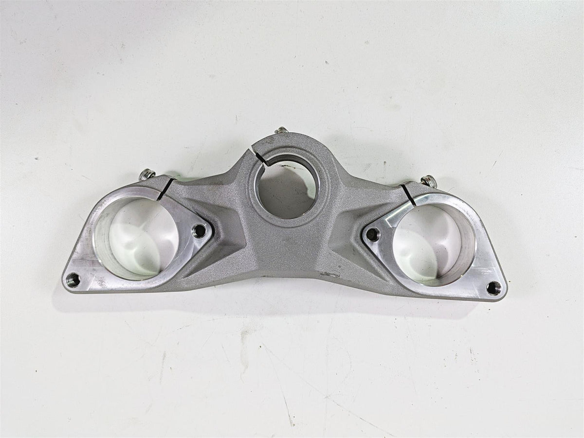 2019 Ducati Supersport 939 S Upper Triple Tree Steering Clamp 34111461AA {{ shop.shopifyCountryName }} - Mototech271