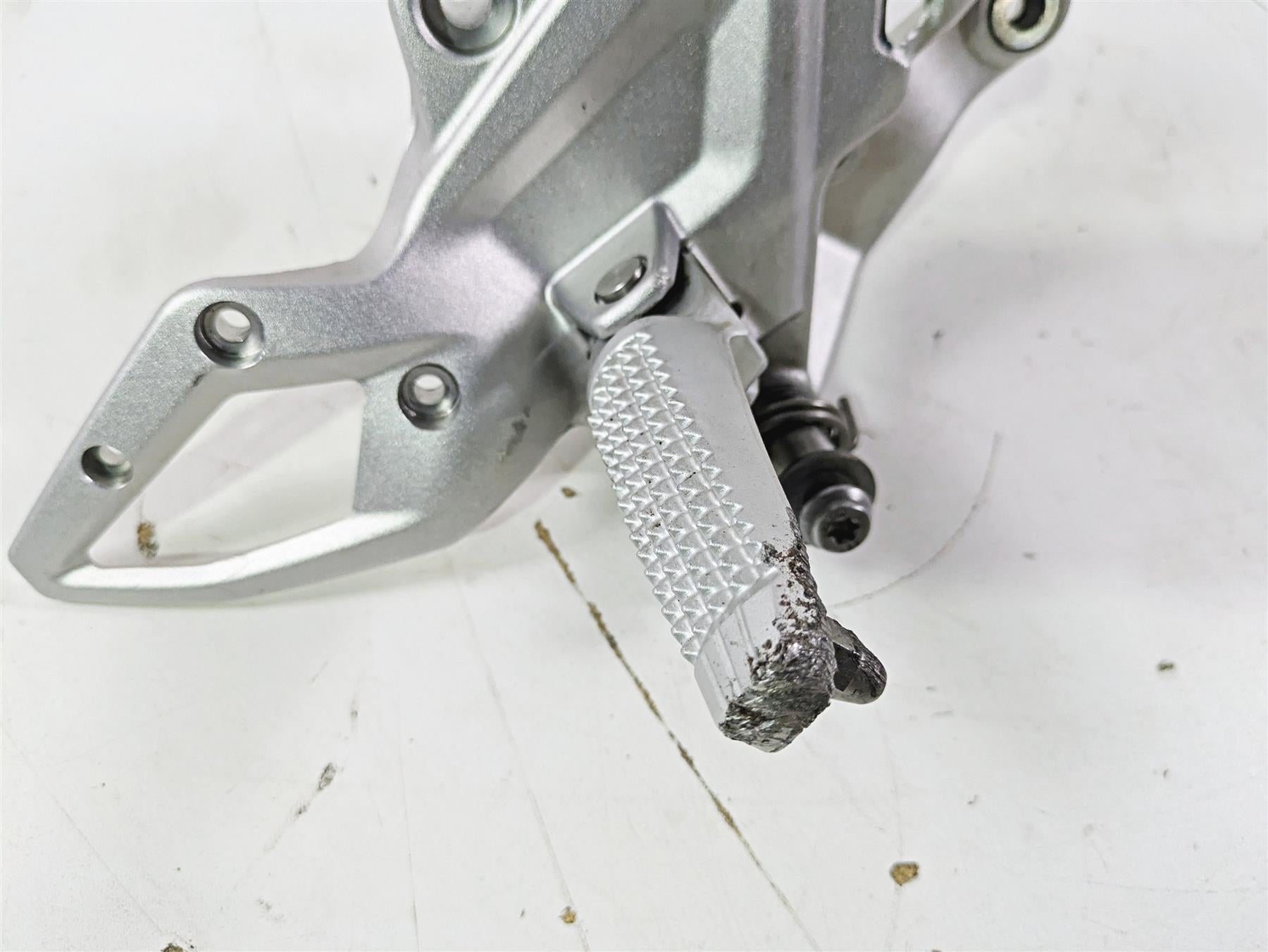 2016 BMW F800R K73 Right Front Rider Footpeg Foot Peg Rear 8527864 46718534960 {{ shop.shopifyCountryName }} - Mototech271