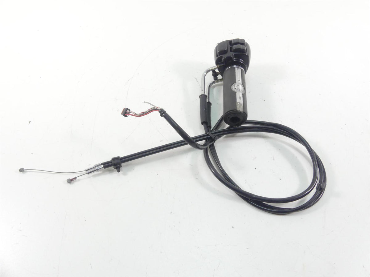 2015 Harley FLD Dyna Switchback Right Hand Throttle Control Switch 72948-12 {{ shop.shopifyCountryName }} - Mototech271