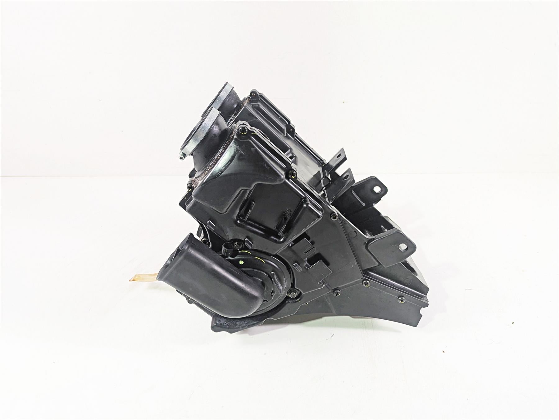 2013 Triumph Bonneville Air Box Cleaner Breather Filter T2209357 T2209356