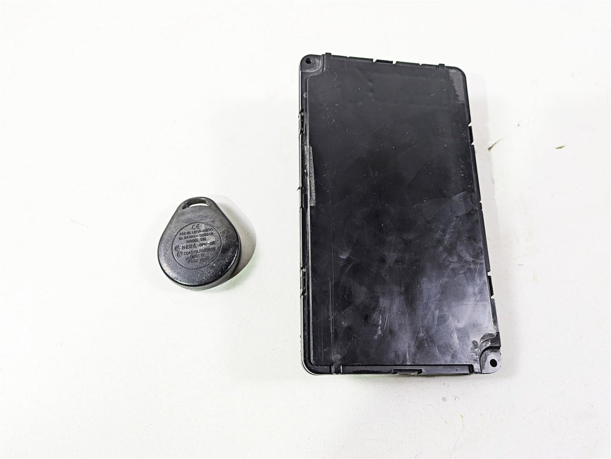 2014 Harley FLS Softail Slim Bcm Y-Axis Module & Key Fob Set 69991-11B 68926-07A {{ shop.shopifyCountryName }} - Mototech271