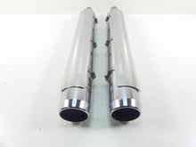 Load image into Gallery viewer, 2009 Harley FLHTCU SE4 CVO E-Glide Oem Exhaust Pipe Muffler Set 64768-09A
