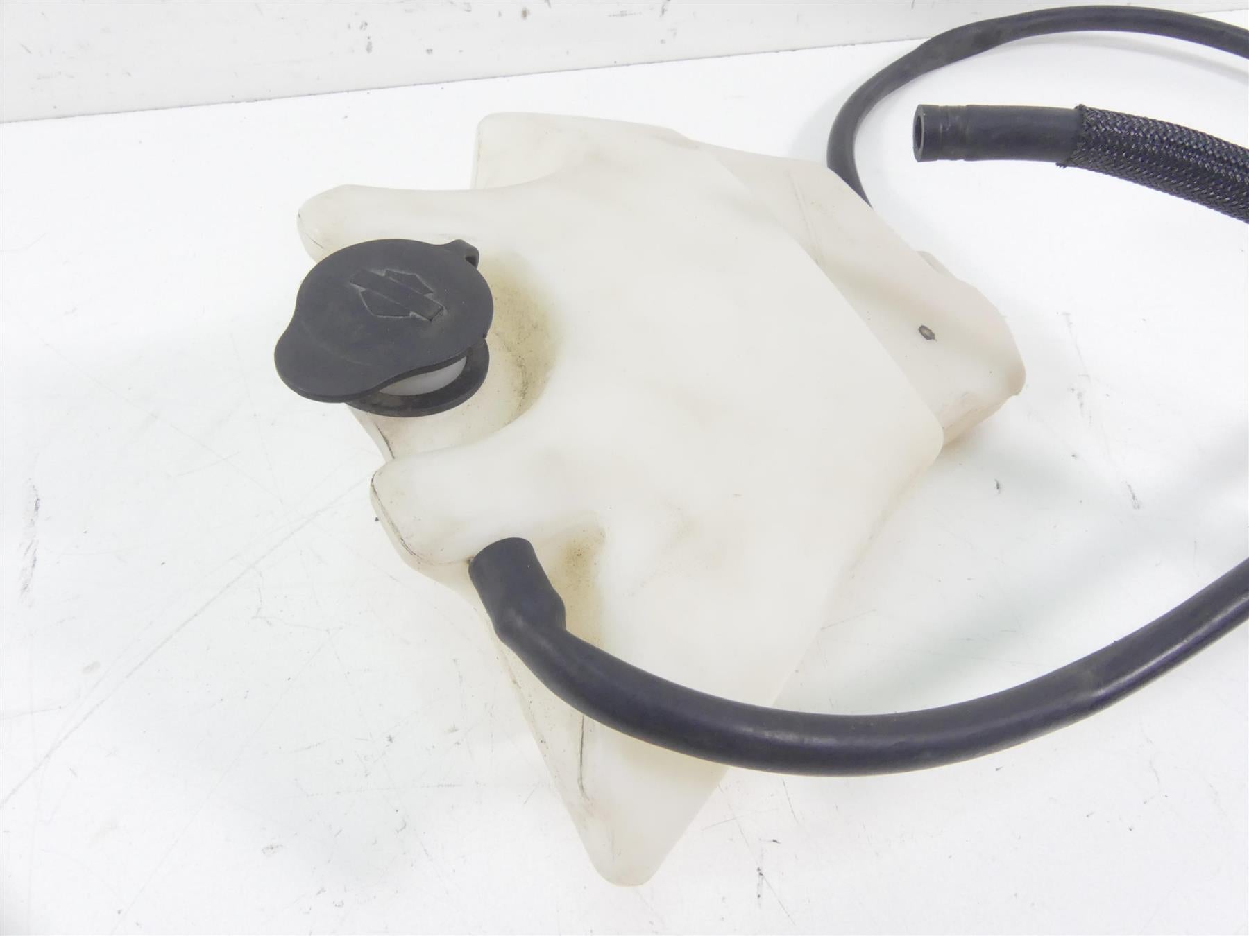 2012 Harley VRSCF Muscle Rod Radiator Fans Reservoir Hoses Set 26722-04 {{ shop.shopifyCountryName }} - Mototech271