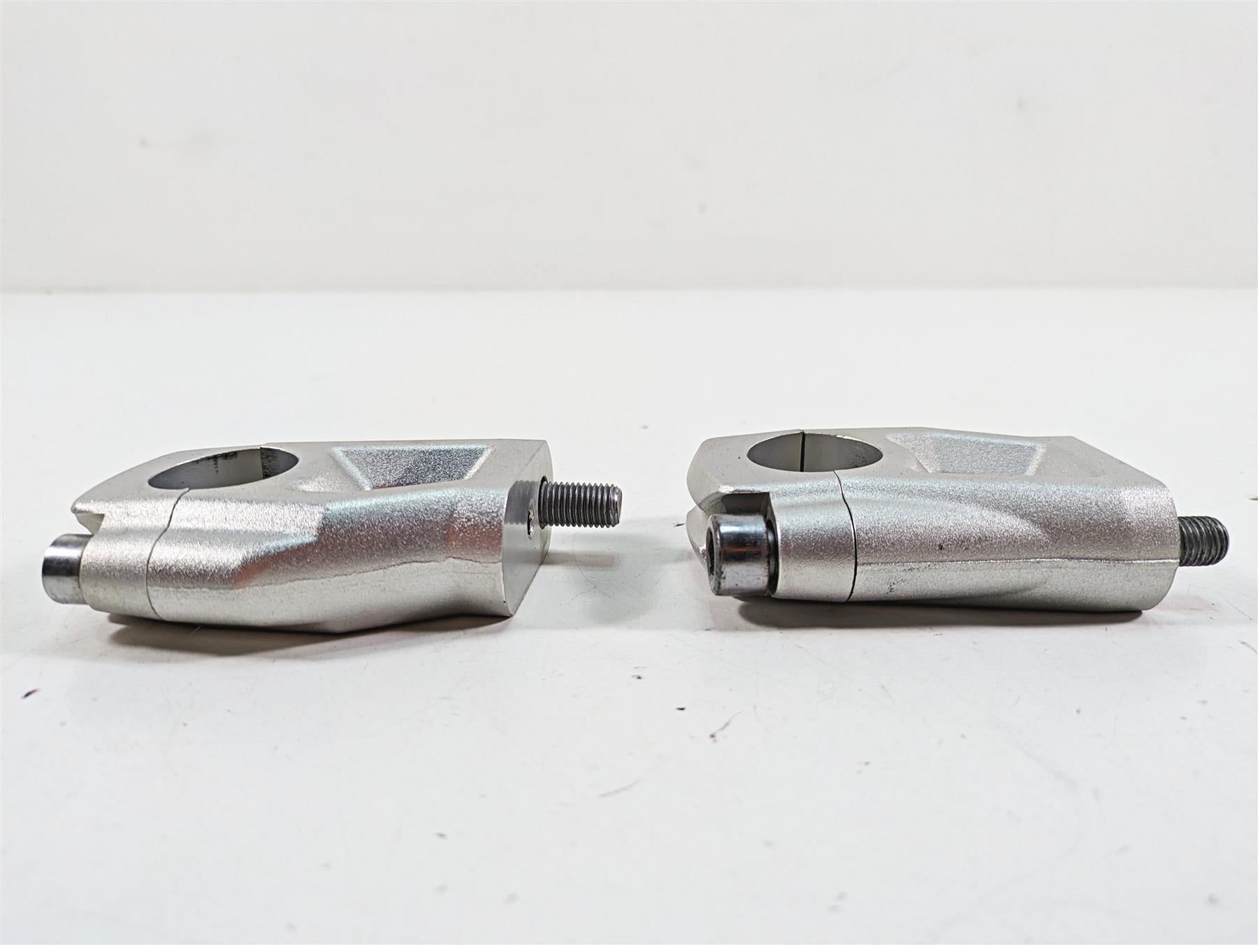 2012 Triumph Tiger 800XC ABS Handlebar Holder Riser Set T2040813 {{ shop.shopifyCountryName }} - Mototech271
