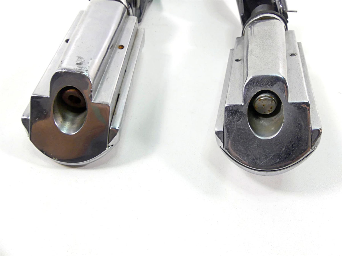 2002 Honda VTX1800 R Rear Passenger Footpeg Set 50680-MCV-000 50685-MCV-000 {{ shop.shopifyCountryName }} - Mototech271
