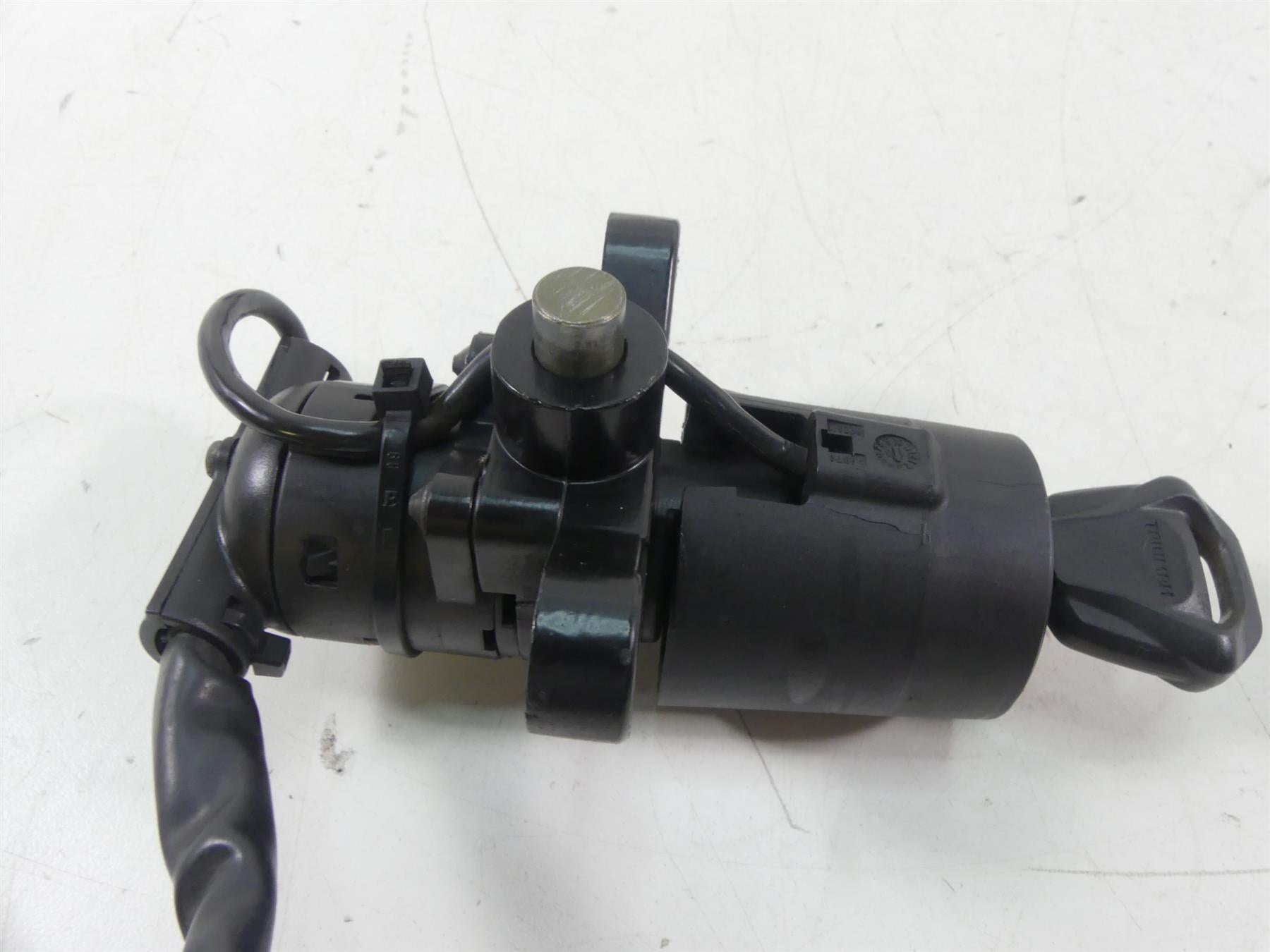2019 Triumph Street Triple 765R Ignition Switch Key Immobilizer Cdi Set T1291234 {{ shop.shopifyCountryName }} - Mototech271