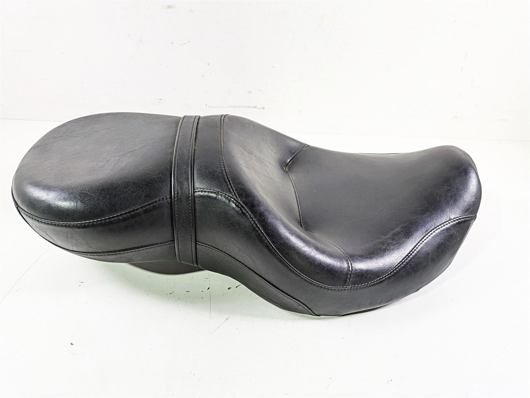 2002 Harley Dyna FXDL Low Rider Sundowner Driver Rider Seat Saddle 51540-01A {{ shop.shopifyCountryName }} - Mototech271