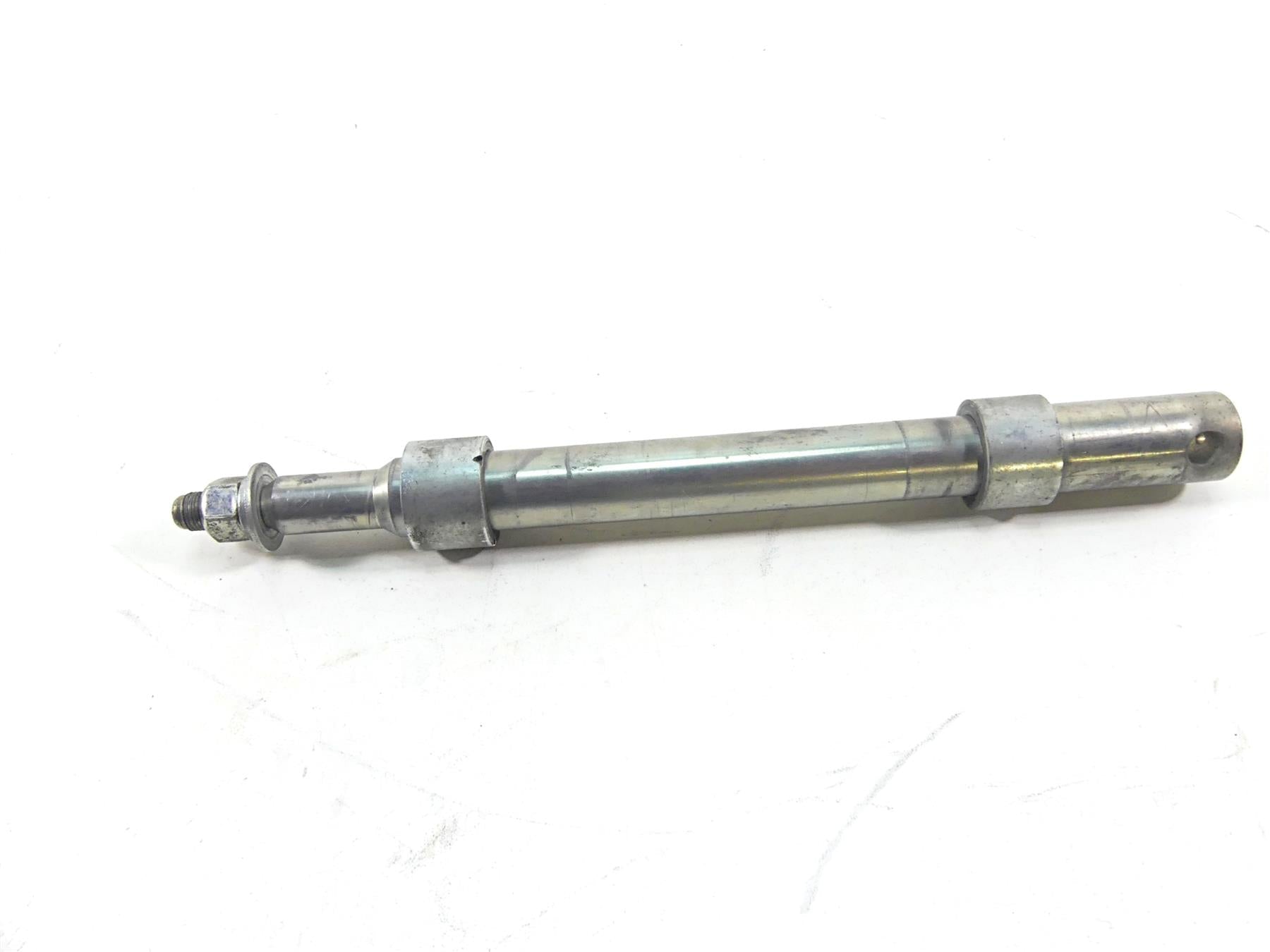 2003 Harley Touring FLHTCI E-Glide 100TH Front Axle Wheel Spindle 1" 43364-00 {{ shop.shopifyCountryName }} - Mototech271