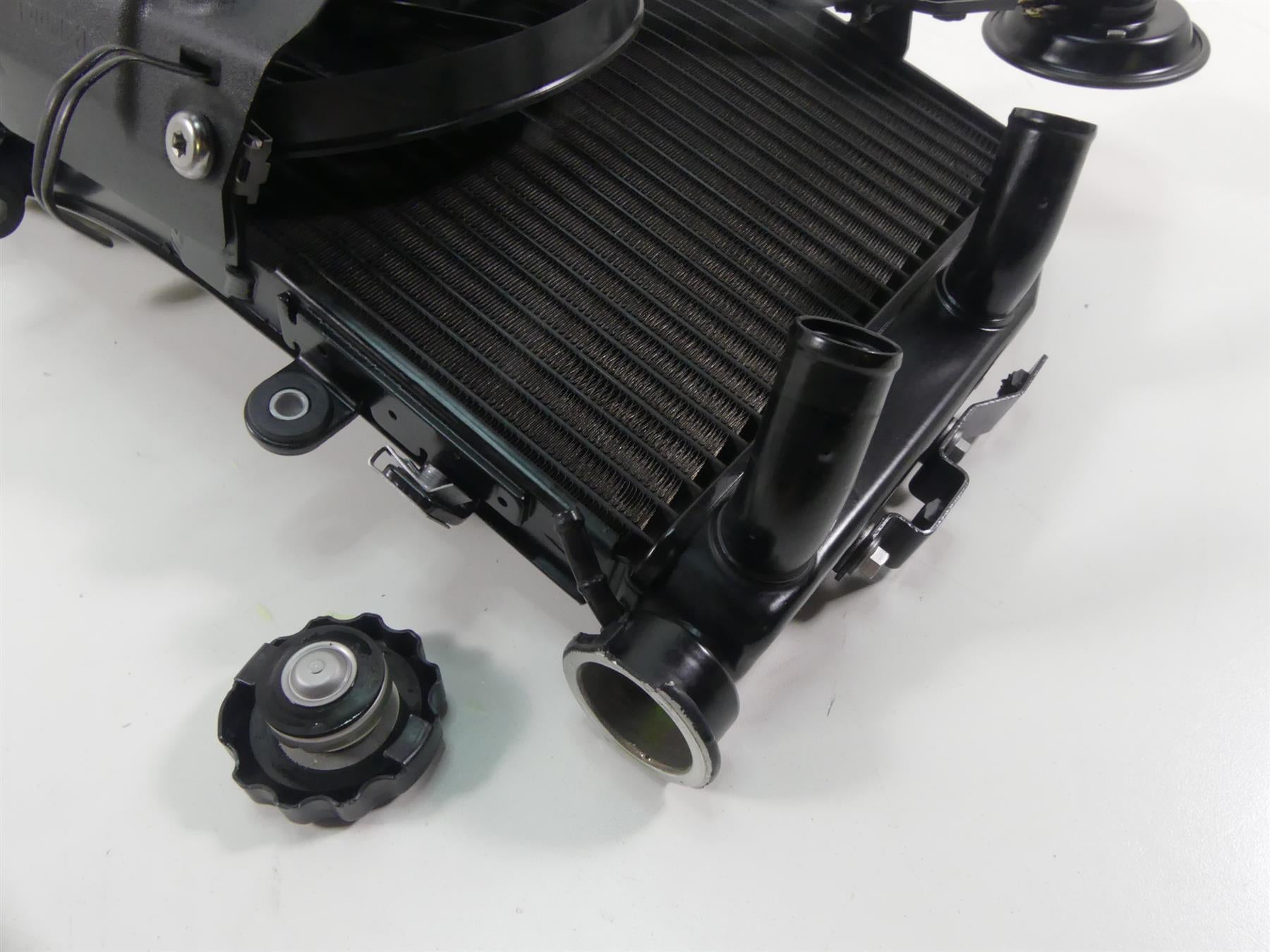 2015 Triumph 1050 Speed Triple R Radiator Fan Reservoir Hoses Set T2100481 {{ shop.shopifyCountryName }} - Mototech271