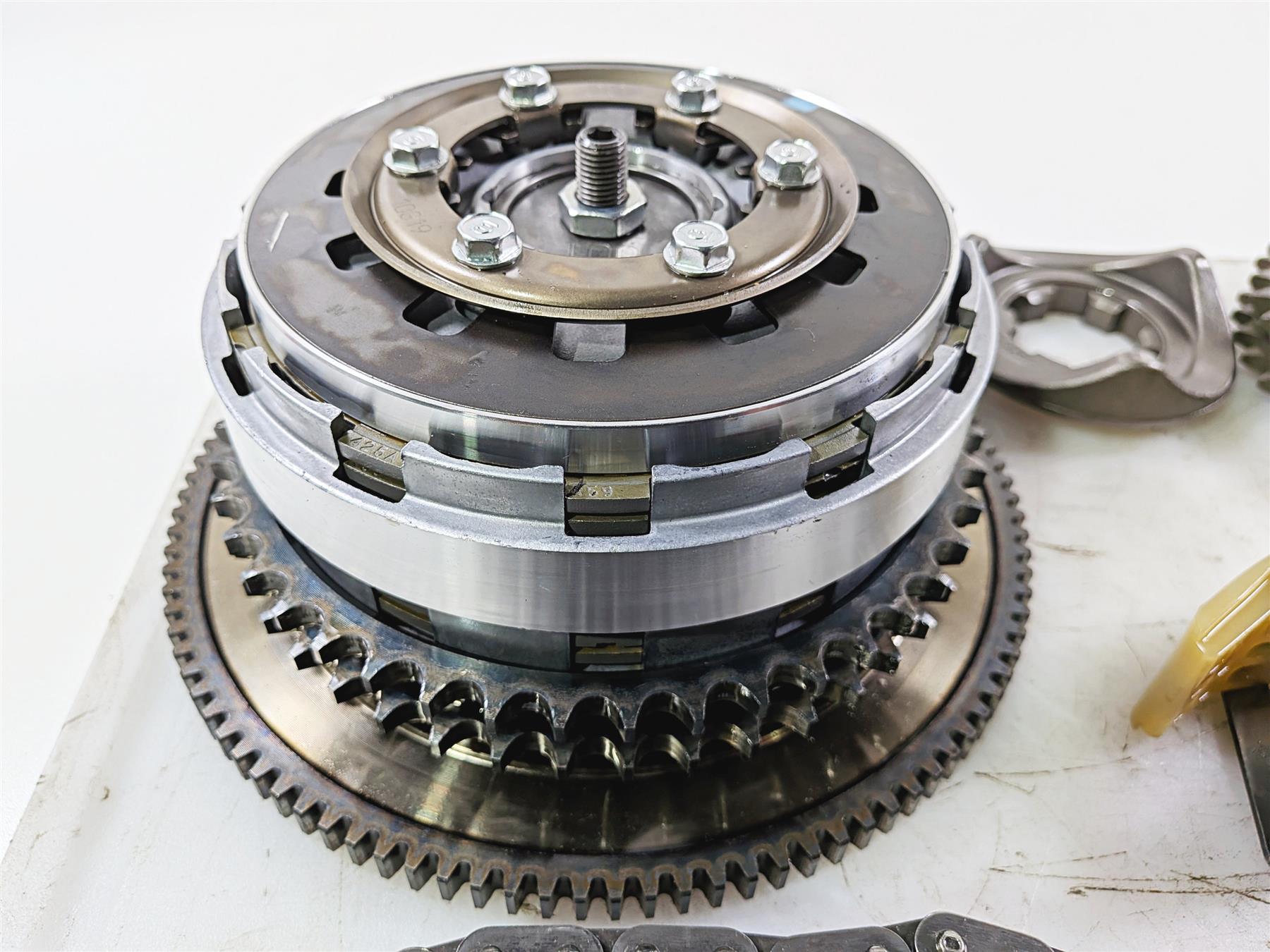 2011 Harley FXDF Dyna Fat Bob Primary Drive Clutch Compensator Kit 37813-06A {{ shop.shopifyCountryName }} - Mototech271