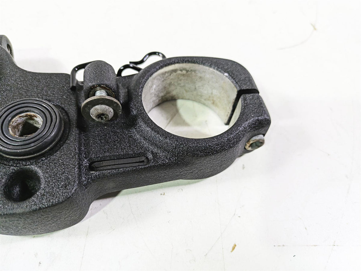 2018 Harley Softail FXFBS Fat Bob Upper Triple Tree Steering Clamp 55mm 45900191 {{ shop.shopifyCountryName }} - Mototech271