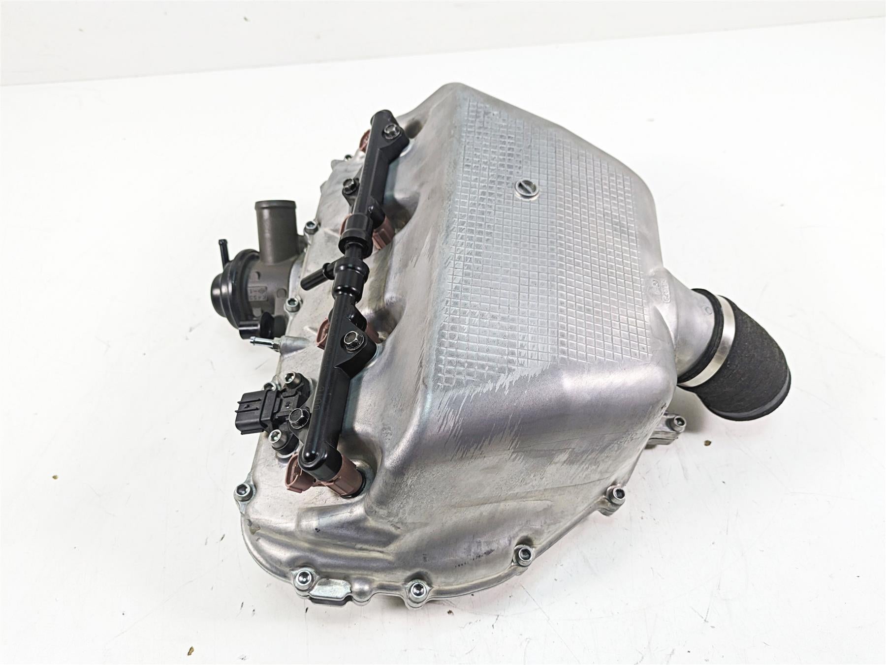 2018 Kawasaki ZX1002 Ninja H2 SX Air Box Chamber Intake Injector 12026-0018 {{ shop.shopifyCountryName }} - Mototech271