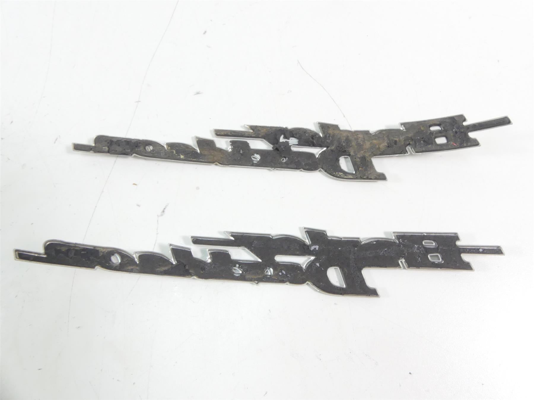 2014 Harley Touring FLHX Street Glide Fuel Tank Emblem Medallion Set 62435-11 {{ shop.shopifyCountryName }} - Mototech271