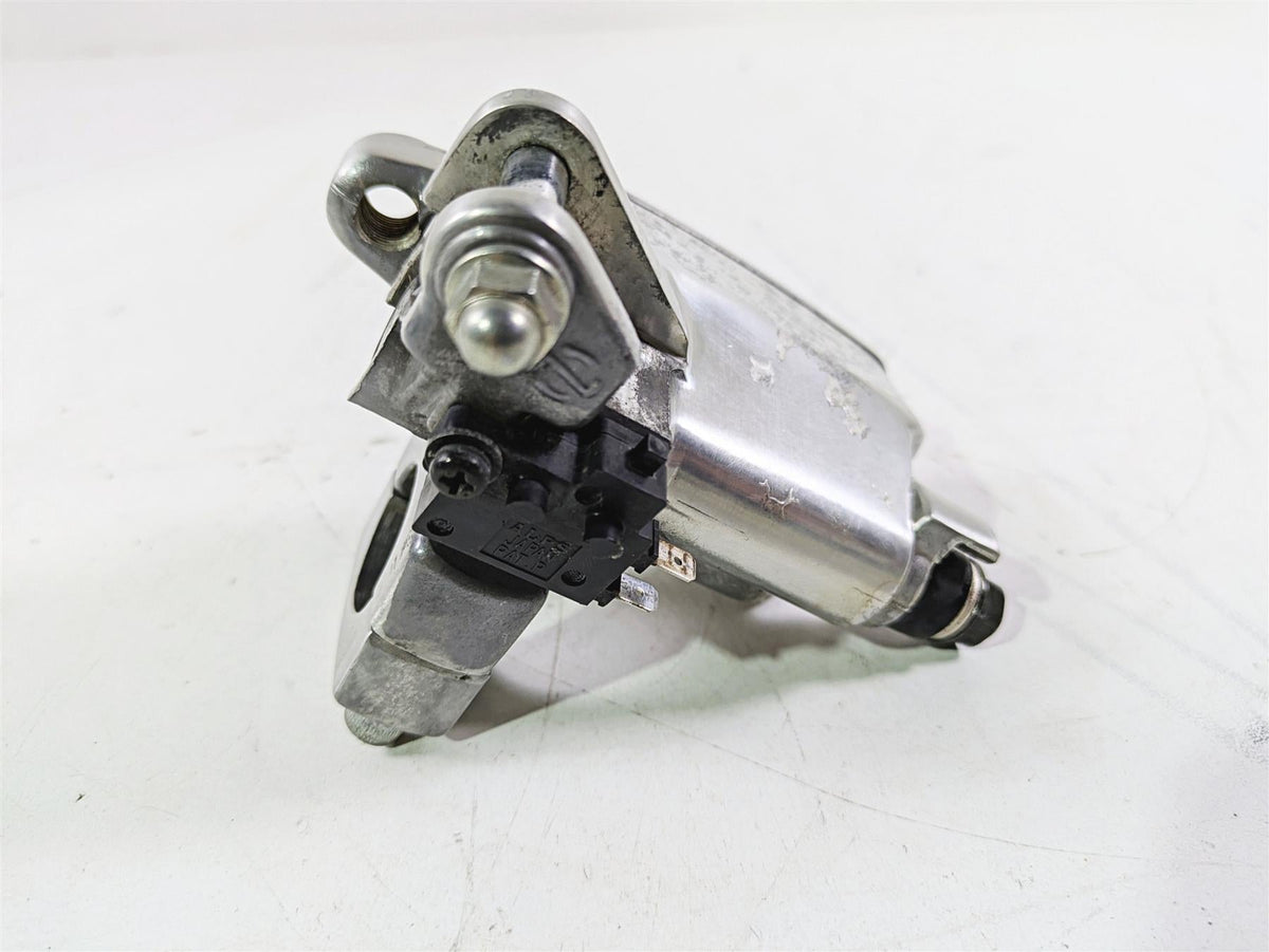 2002 Honda V-Twin VTX1800 C Front Brake Master Cylinder 45510-MZ0-A41 {{ shop.shopifyCountryName }} - Mototech271