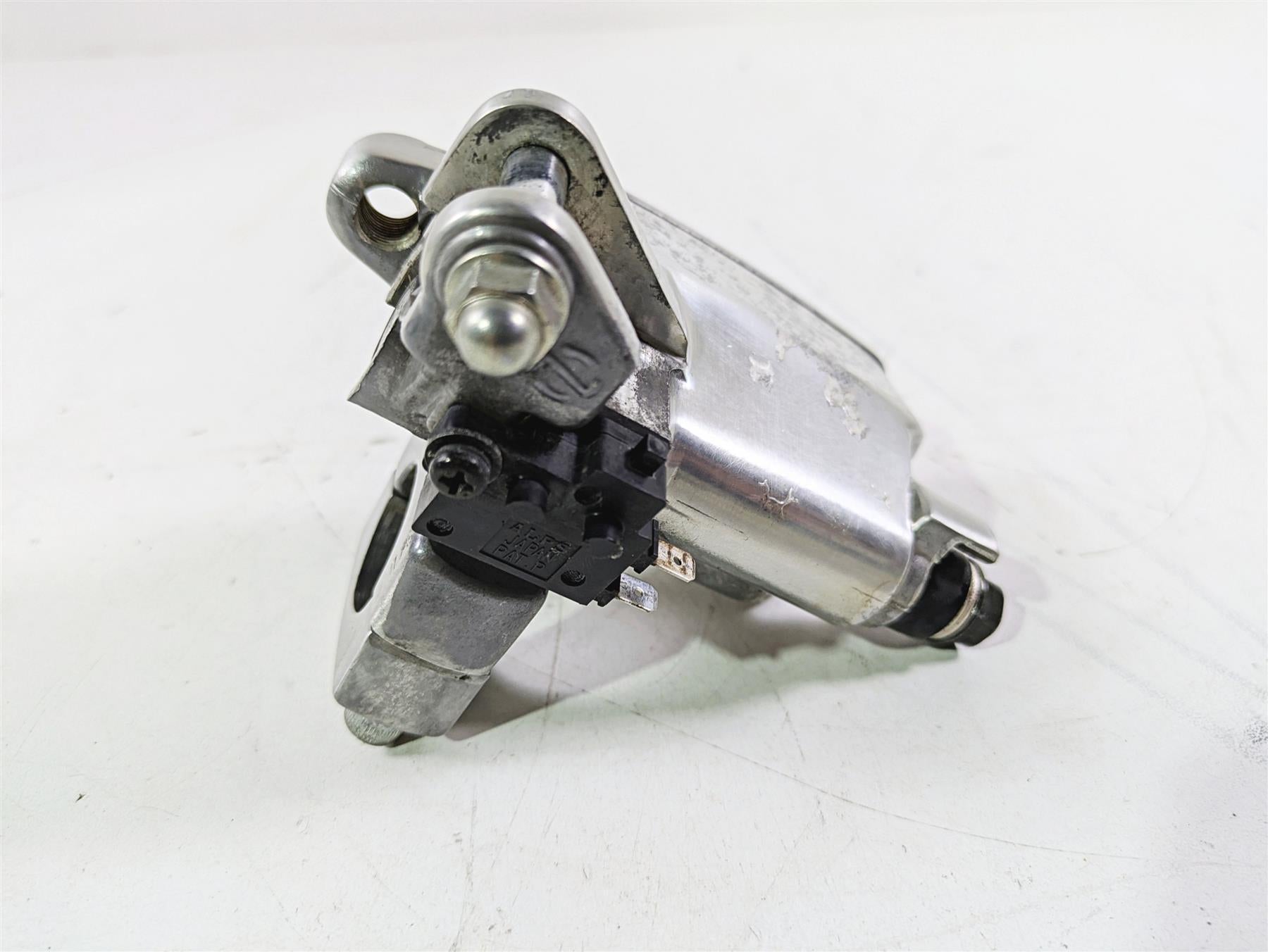 2002 Honda V-Twin VTX1800 C Front Brake Master Cylinder 45510-MZ0-A41 {{ shop.shopifyCountryName }} - Mototech271