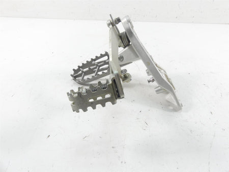 2020 Ducati Multistrada 1260 Enduro Right Front Footpeg & Brake Pedal 82422892AA {{ shop.shopifyCountryName }} - Mototech271