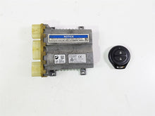 Load image into Gallery viewer, 2018 Indian Springfield Dark Horse Vcm Vehicle Control Module &amp; Fob 2414229
