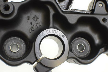 2013 KTM 990 Supermoto SM LC8 Upper Triple Tree Clamp 54mm 6250103402633S {{ shop.shopifyCountryName }} - Mototech271