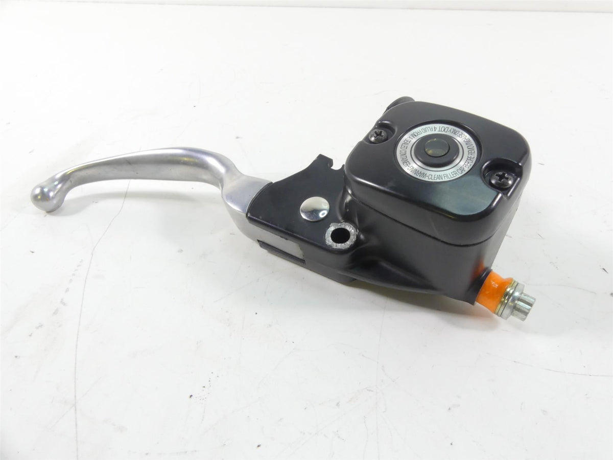 2009 Harley FXDF Dyna Fat Bob Front Brake Master Cylinder 11/16" 45170-08F {{ shop.shopifyCountryName }} - Mototech271