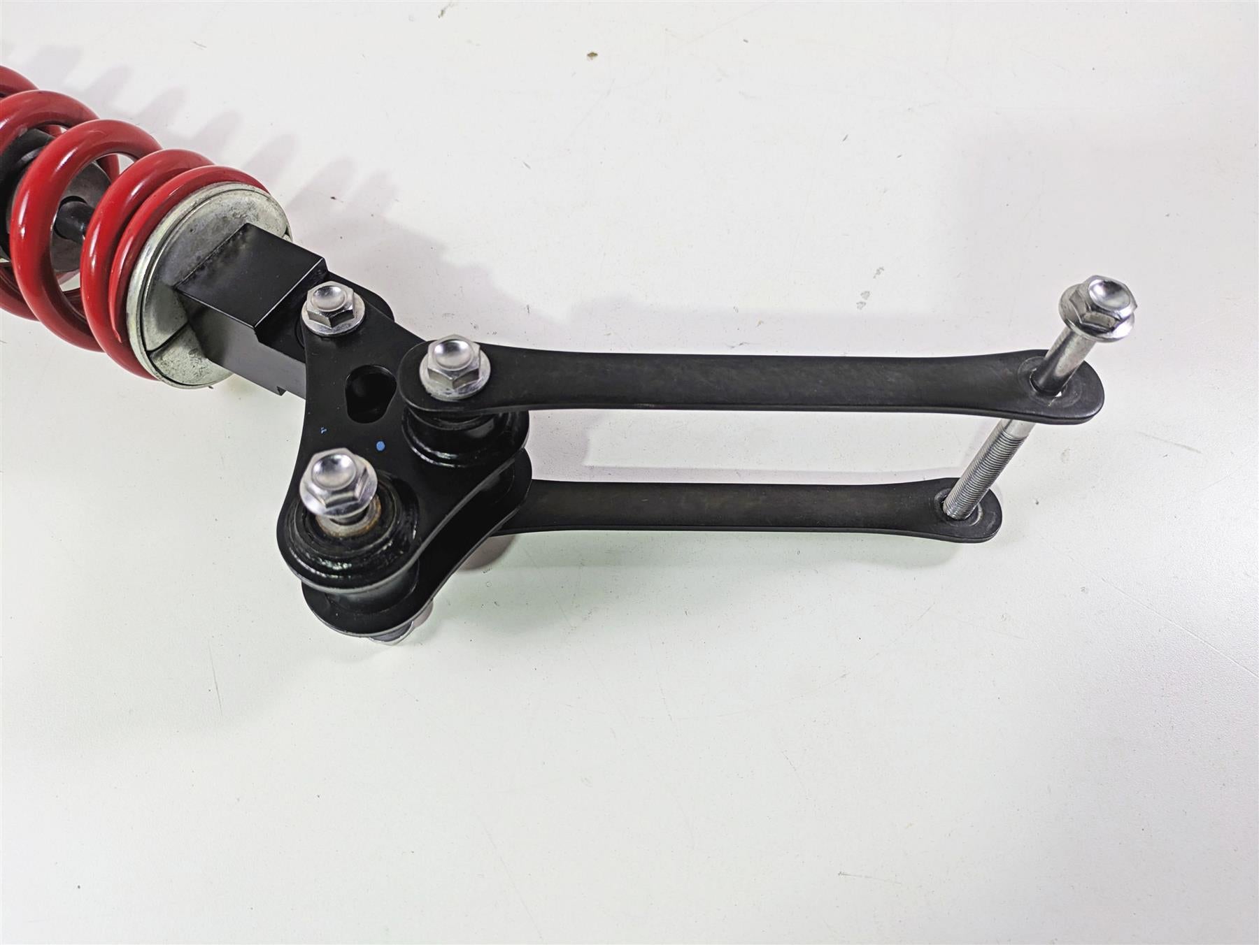 2024 Triumph Street Triple 765 R Straight Rear Shock Damper Suspension T2050733 {{ shop.shopifyCountryName }} - Mototech271