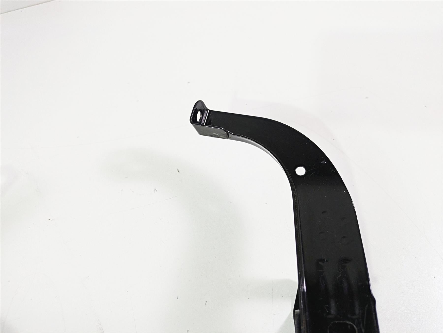2011 Harley Touring FLHTCUSE CVO E-Glide Front Fairing Mount Holder Set 58938-96 {{ shop.shopifyCountryName }} - Mototech271