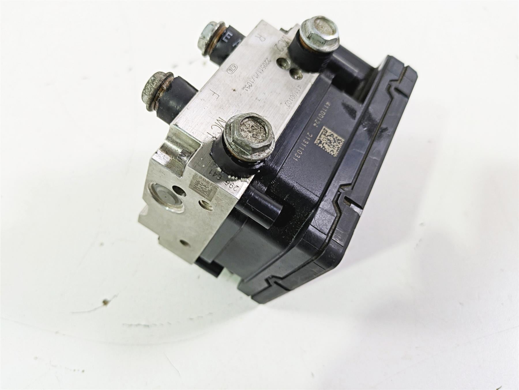 2022 Harley RA1250 S Pan America Abs Brake Pump Unit Module 41100105A {{ shop.shopifyCountryName }} - Mototech271