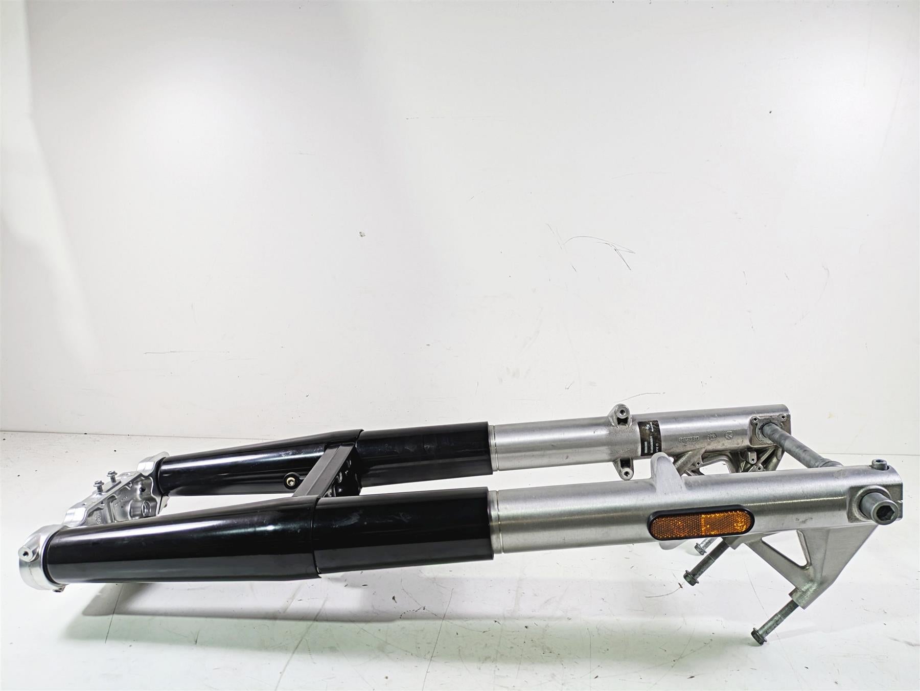 2014 Moto Guzzi California 1400 Touring Front Fork Assembly R 887512 L 887513 {{ shop.shopifyCountryName }} - Mototech271