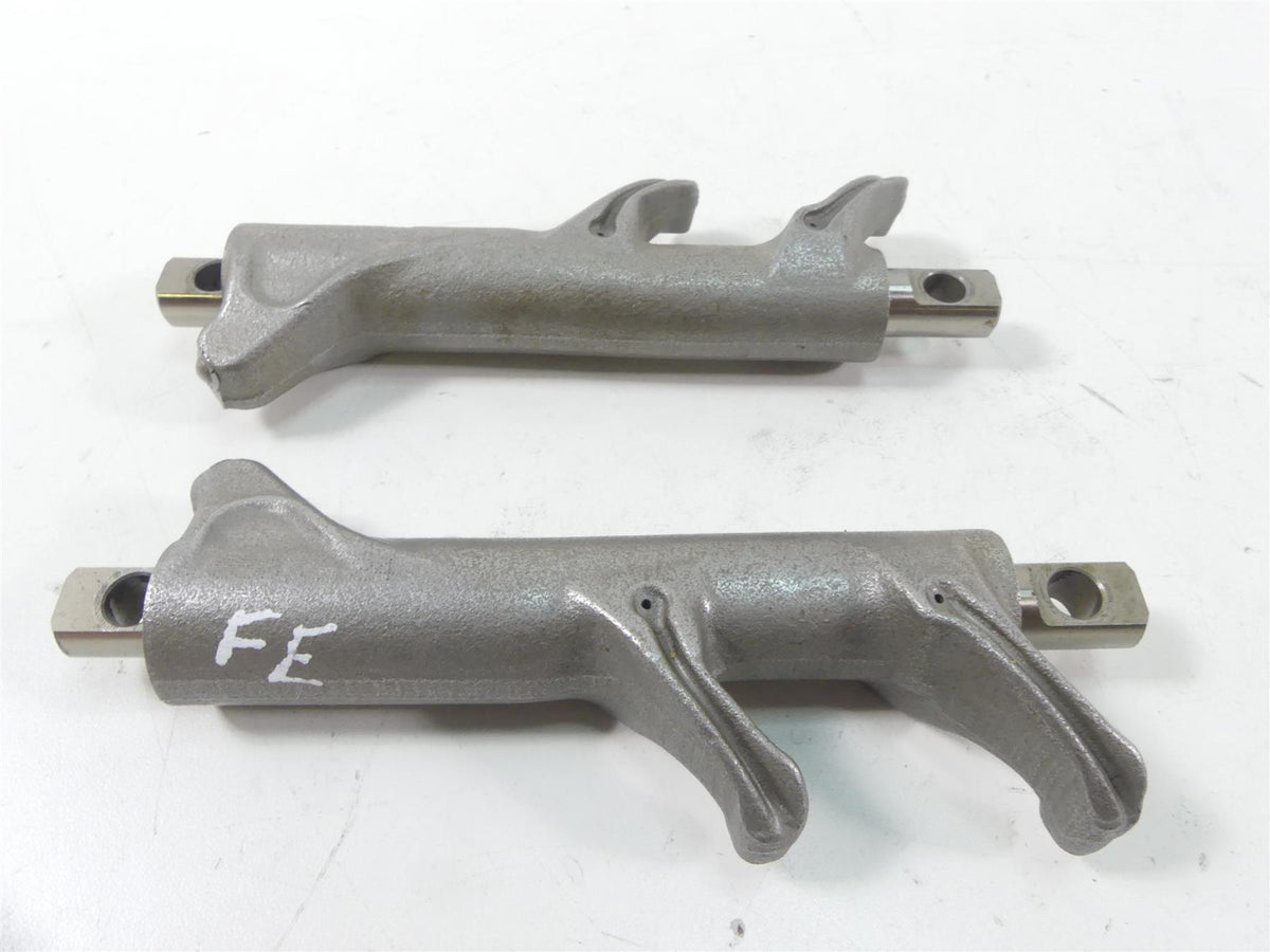 2018 Harley FLHC Softail Heritage Front Cylinderhead Rocker Arms M8 17300053 {{ shop.shopifyCountryName }} - Mototech271