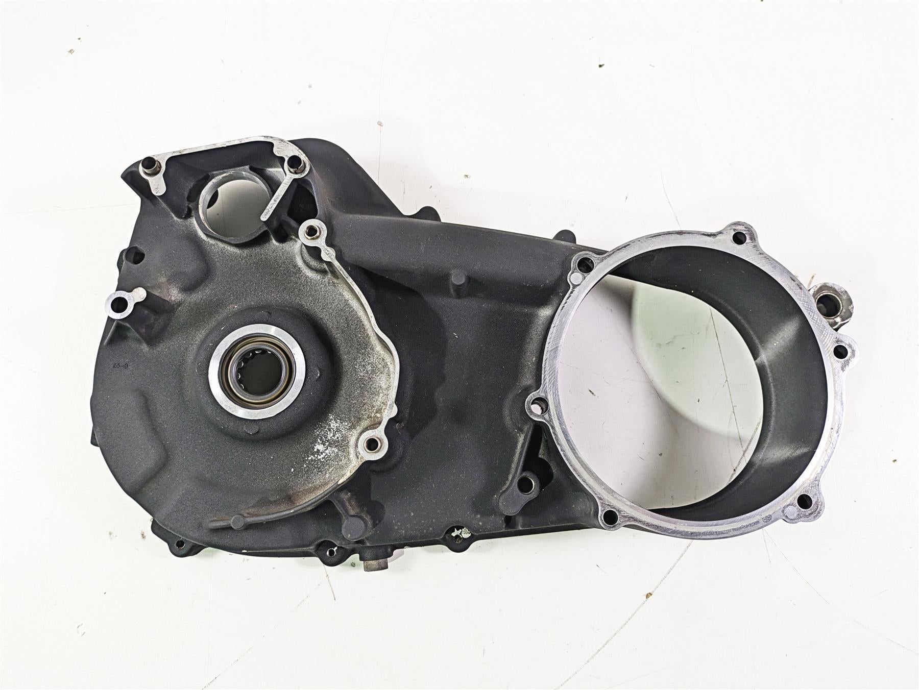 2008 Harley Touring FLHTP Electra Glide Inner Primary Clutch Cover 60677-07A {{ shop.shopifyCountryName }} - Mototech271