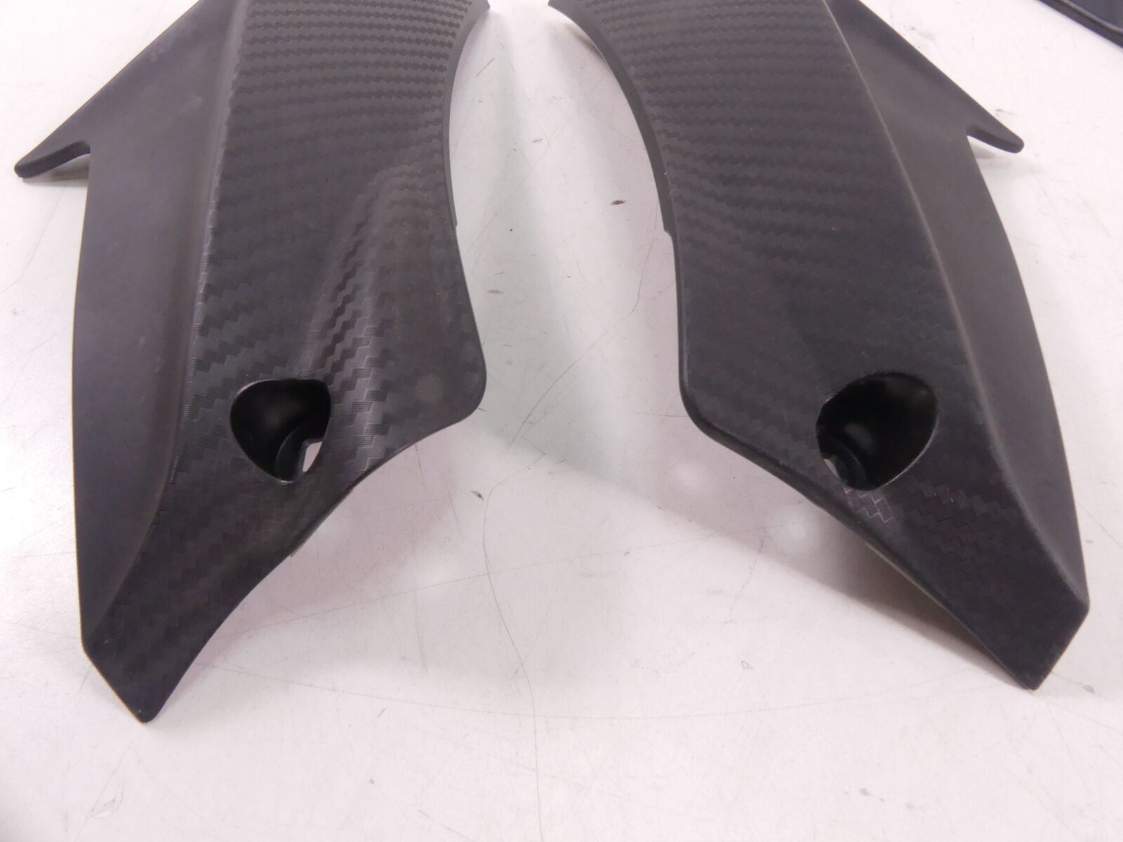 2018 Suzuki GSXR750 Side Body Cover Fairing Cowl Set 44171-14J0 44181-14J0 {{ shop.shopifyCountryName }} - Mototech271