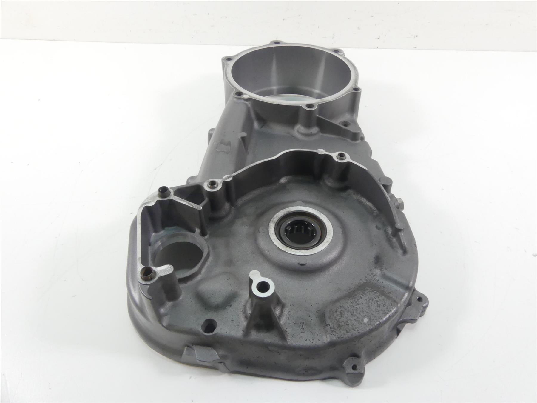 2009 Harley FLHTCU SE4 CVO E-Glide Inner Primary Drive Clutch Cover 60677-07 {{ shop.shopifyCountryName }} - Mototech271