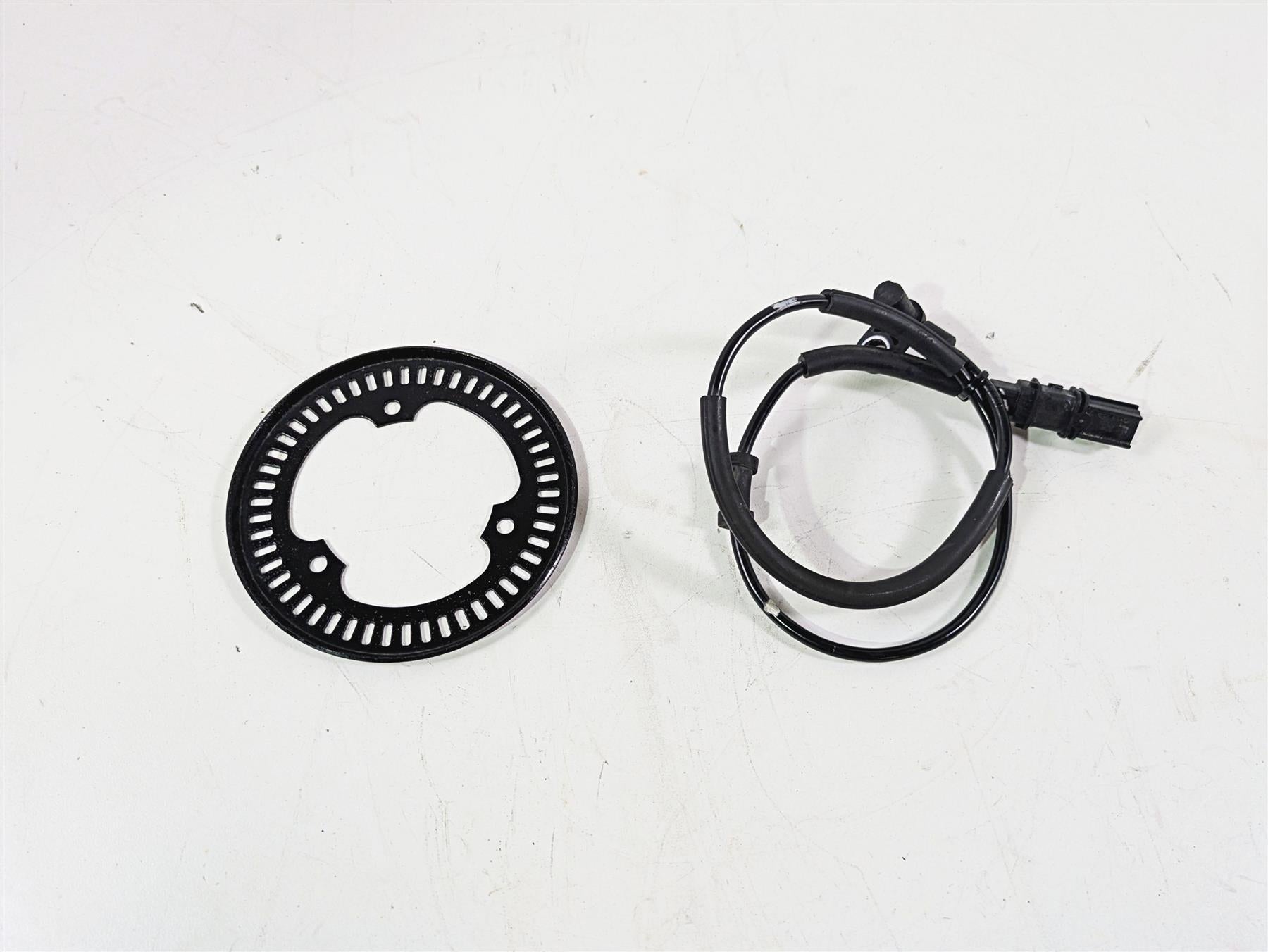 2020 Kawasaki Z900 ZR900 Front Abs Brake Wheel Speed Sensor 21176