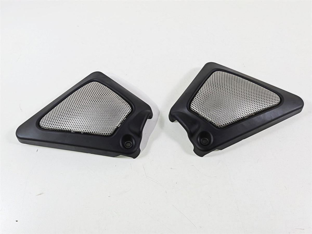 2011 Harley VRSCDX Night Rod Neck Cover Fairing Set 66297-07 66298-07 {{ shop.shopifyCountryName }} - Mototech271