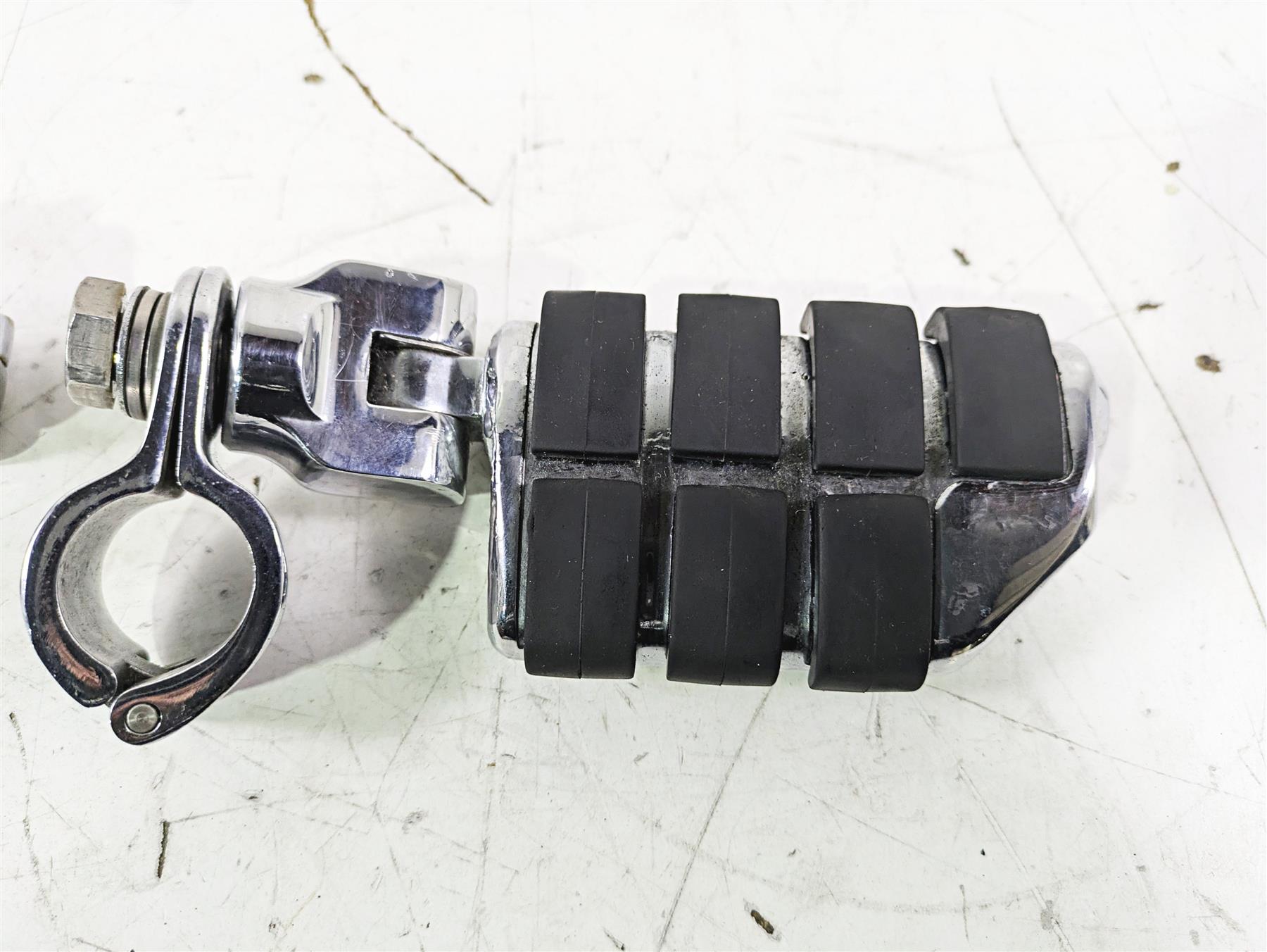 2002 Honda GL1500 CD Valkyrie Deluxe Chrome Highway Foot Rest Peg Set {{ shop.shopifyCountryName }} - Mototech271