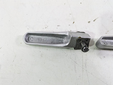 2023 BMW G310R K03 Rear Passenger Footpegs 46718553973 46718553974 {{ shop.shopifyCountryName }} - Mototech271