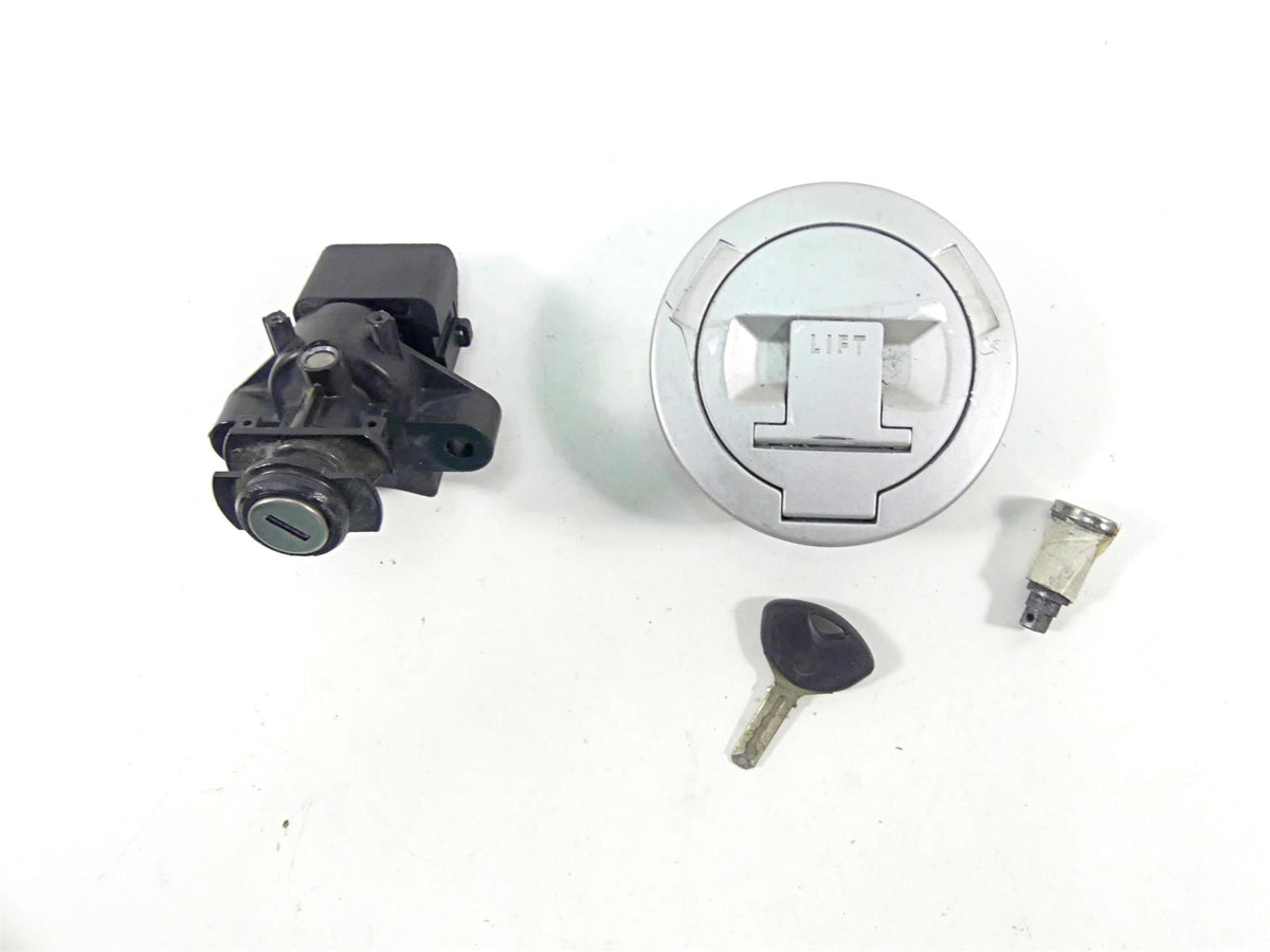 2013 BMW S1000RR K46 Ignition Switch Key Lock Gas Cap Seat Set -Read 51257700072 {{ shop.shopifyCountryName }} - Mototech271