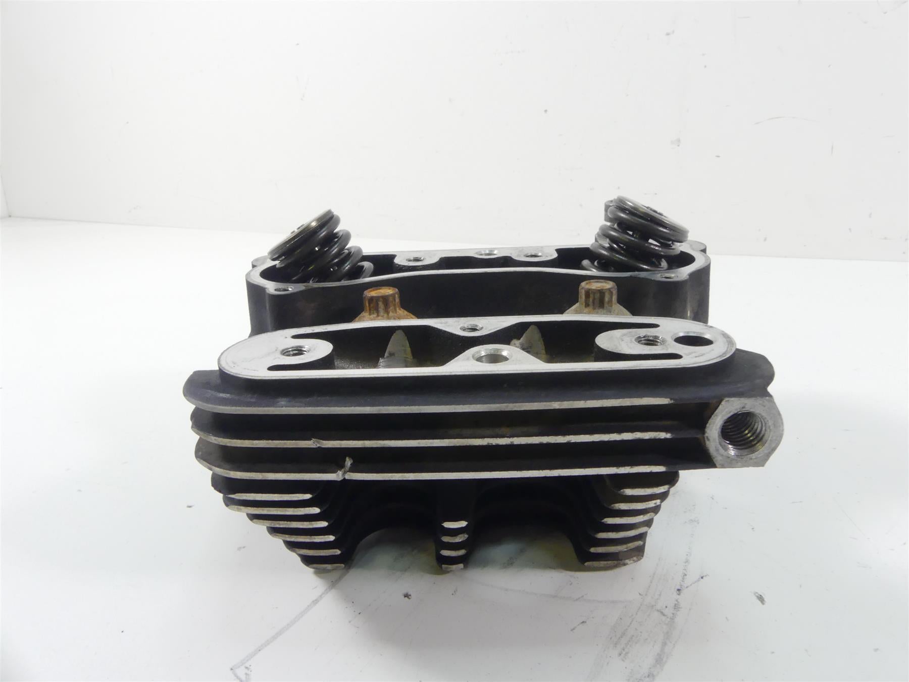 2001 Harley Davidson XL1200 Sportster Rear Cylinder Head - Read 16684-87 {{ shop.shopifyCountryName }} - Mototech271