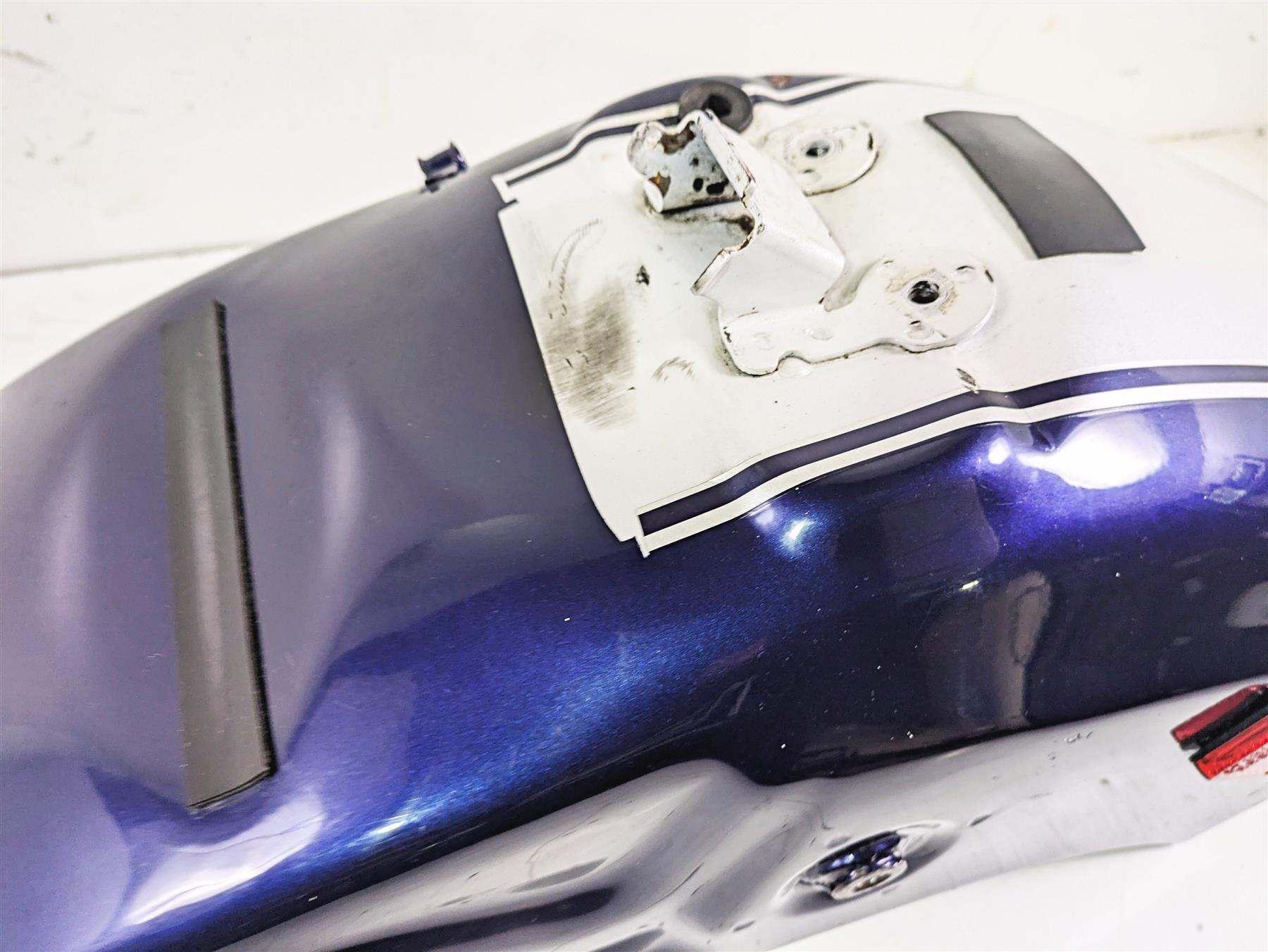 2002 Honda GL1500 CD Valkyrie Deluxe Rear Fender Set 80110-MZ0-B30 80210-MZ0-B30 {{ shop.shopifyCountryName }} - Mototech271