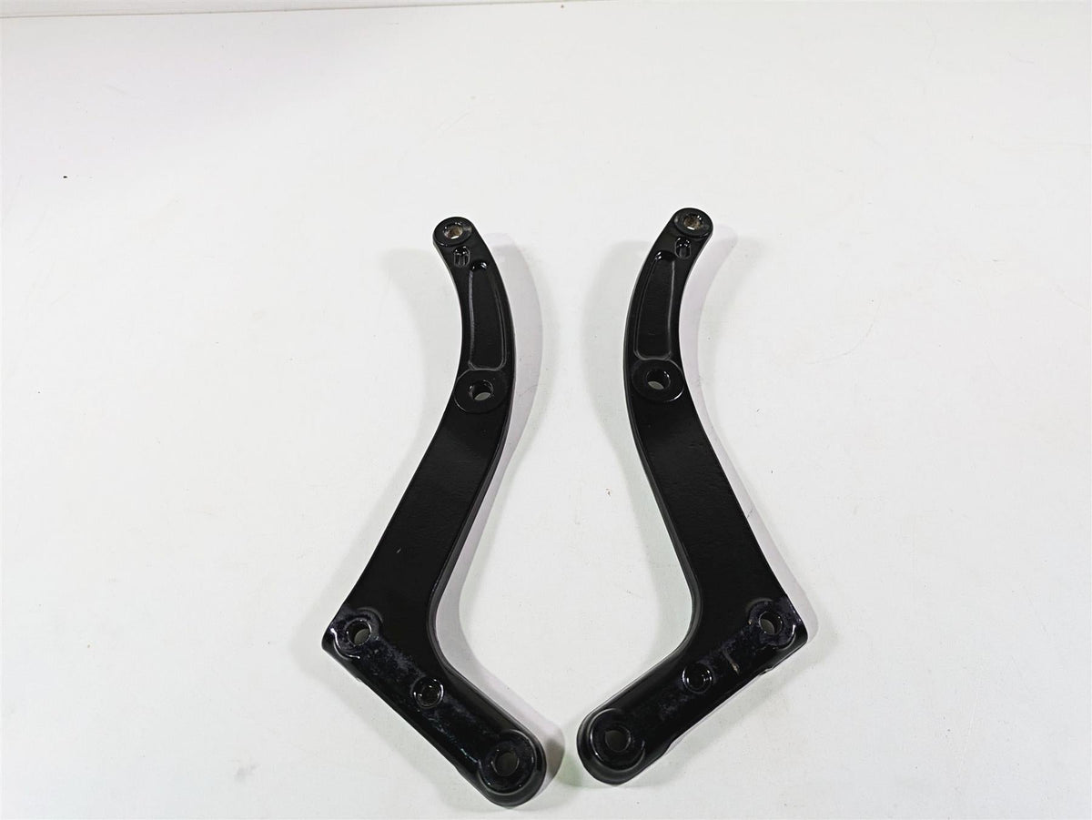 2009 Harley FLSTSB Cross Bones Rear Frame Fender Supports Struts 47813-08BHP {{ shop.shopifyCountryName }} - Mototech271