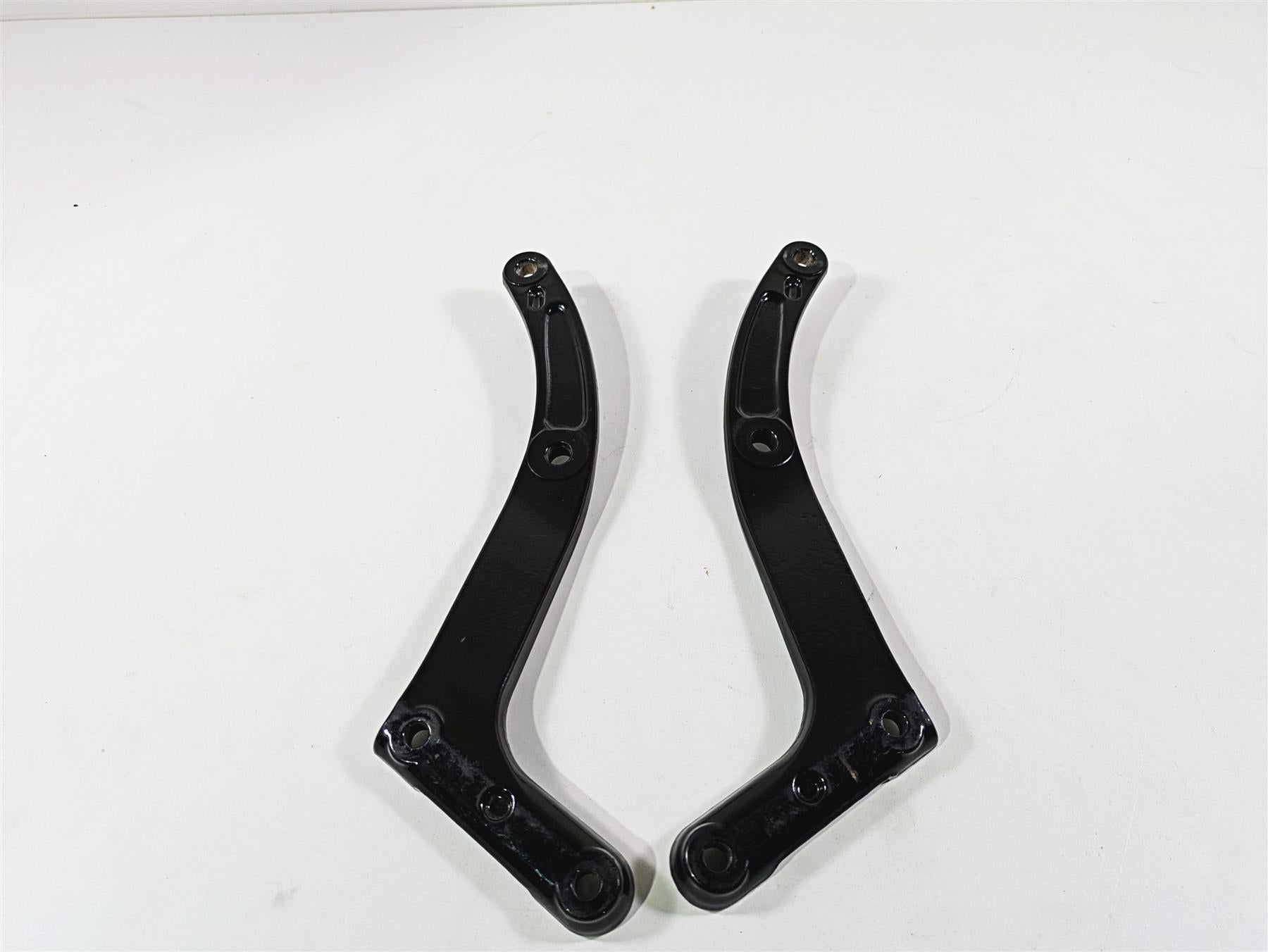 2009 Harley FLSTSB Cross Bones Rear Frame Fender Supports Struts 47813-08BHP {{ shop.shopifyCountryName }} - Mototech271